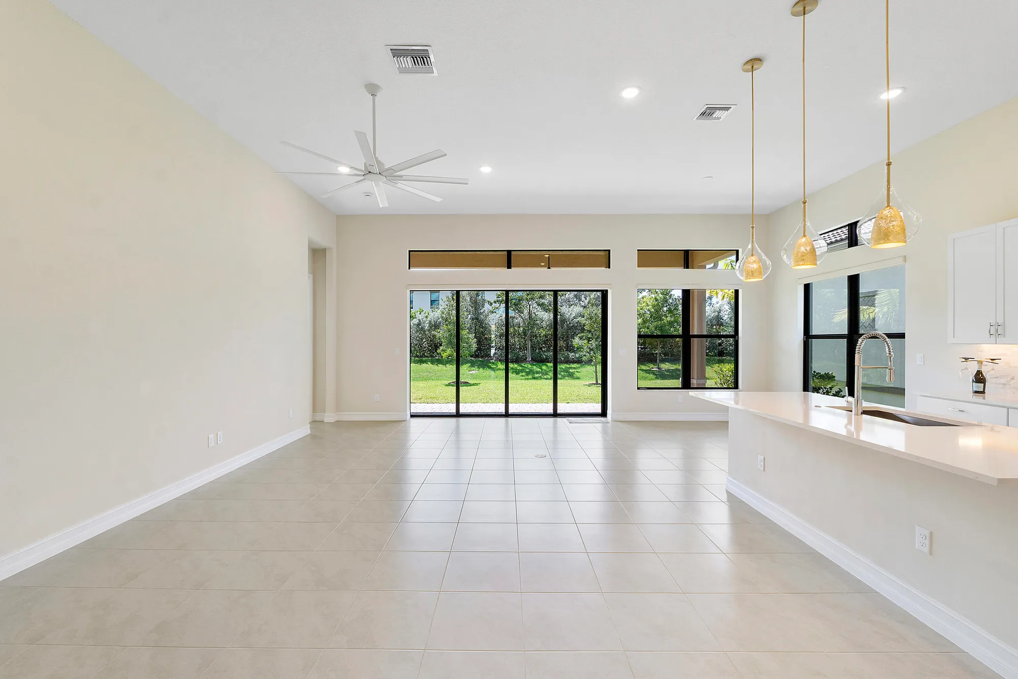 Property Slideshow image 7 of 43 | 11970 leon cir, Parkland, FL, 33076