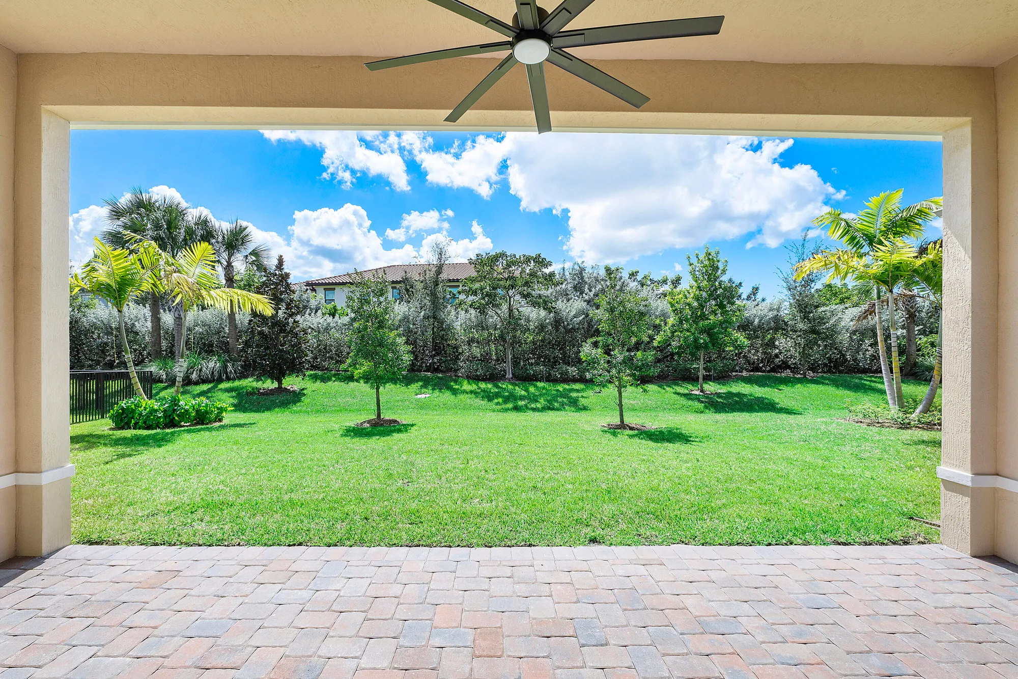 Property Slideshow image 25 of 43 | 11970 leon cir, Parkland, FL, 33076