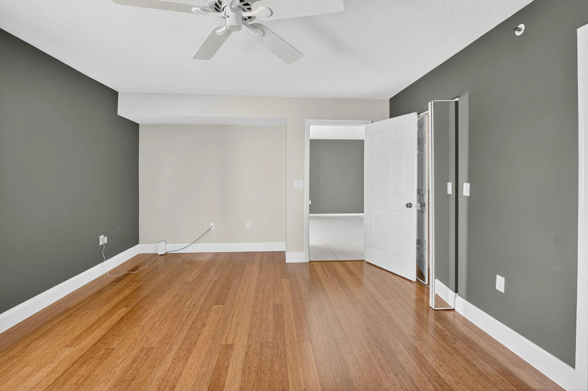 Property Slideshow image 24 of 91 | 5842 crystal shores dr apt 205, Boynton Beach, FL, 33437