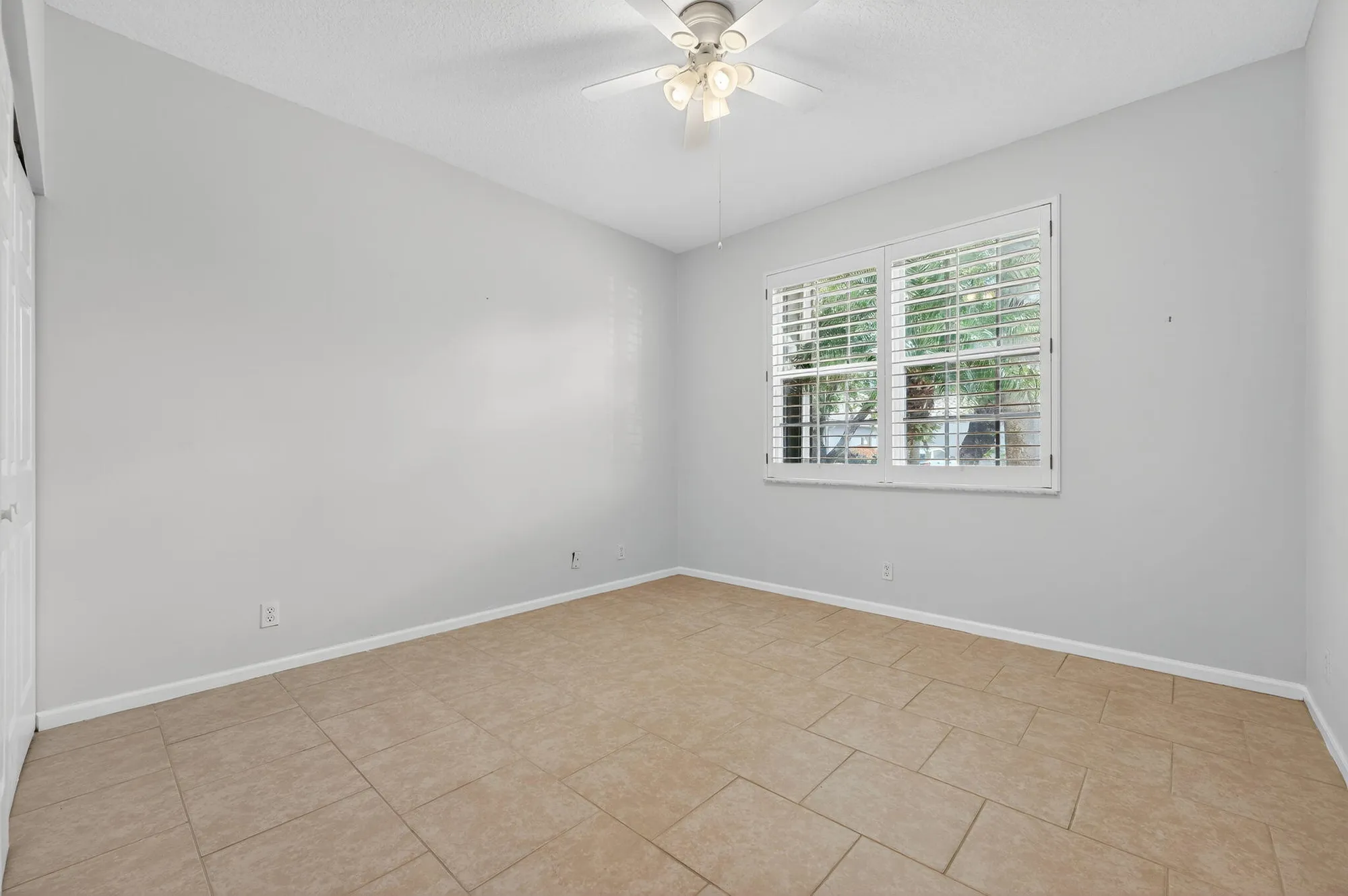 Property Slideshow image 23 of 46 | 9269 vercelli st, Lake Worth, FL, 33467