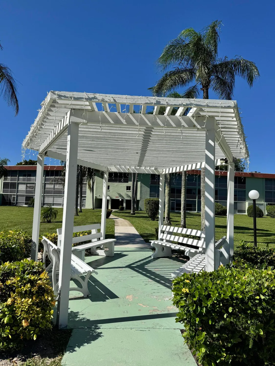 Property Slideshow image 6 of 22 | 3000 springdale blvd v303, Palm Springs, FL, 33461