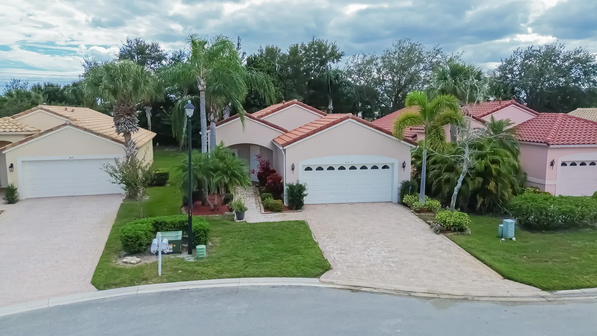 Property Slideshow image 16 of 43 | 467 nw lismore ln, Port Saint Lucie, FL, 34986