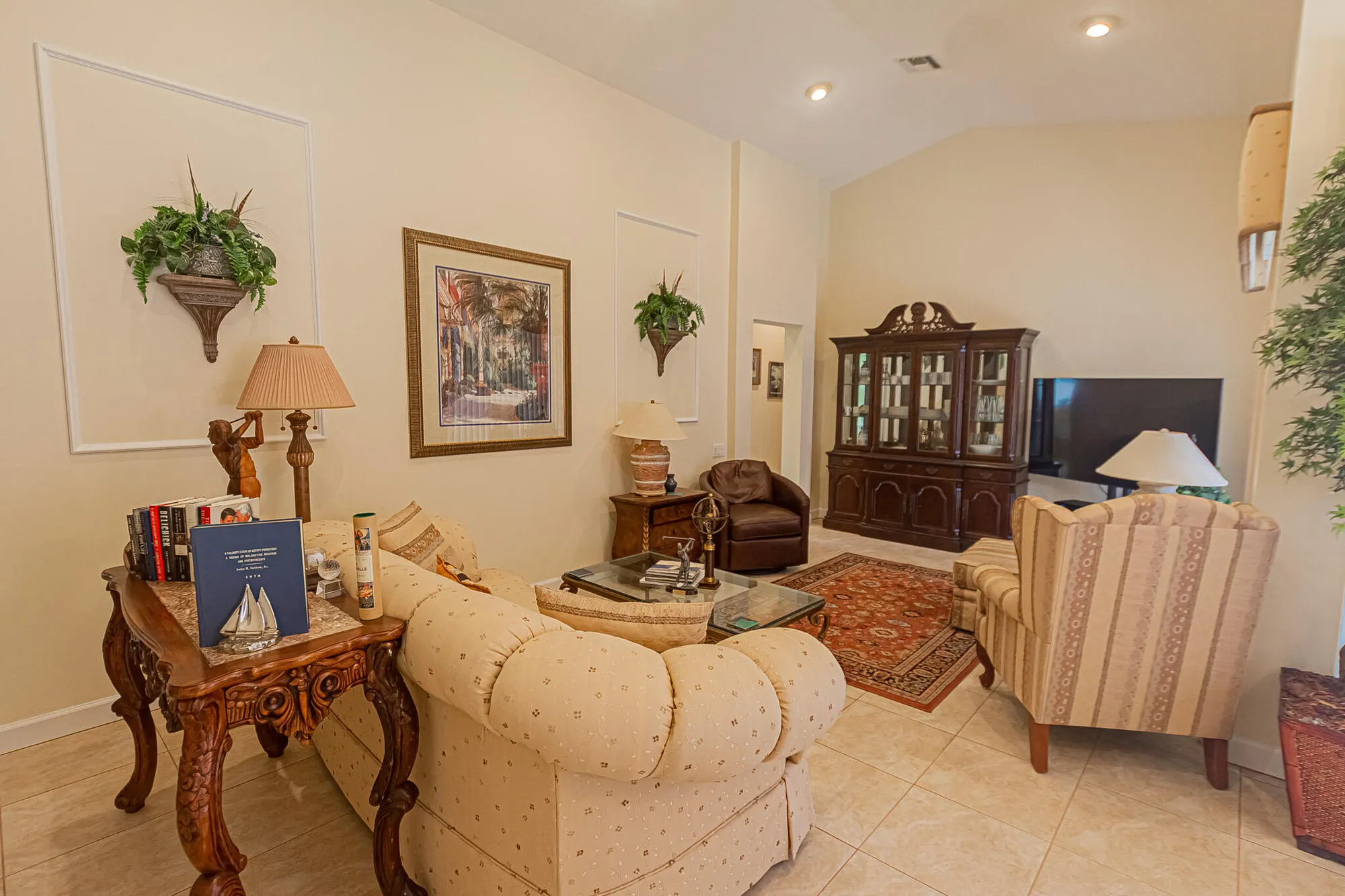 Property Slideshow image 7 of 43 | 467 nw lismore ln, Port Saint Lucie, FL, 34986