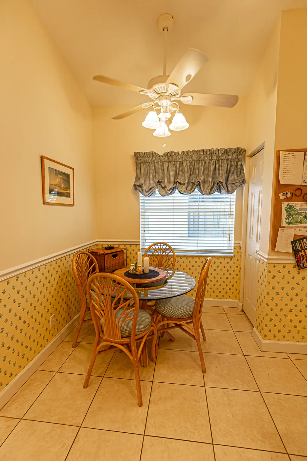 Property Slideshow image 4 of 43 | 467 nw lismore ln, Port Saint Lucie, FL, 34986