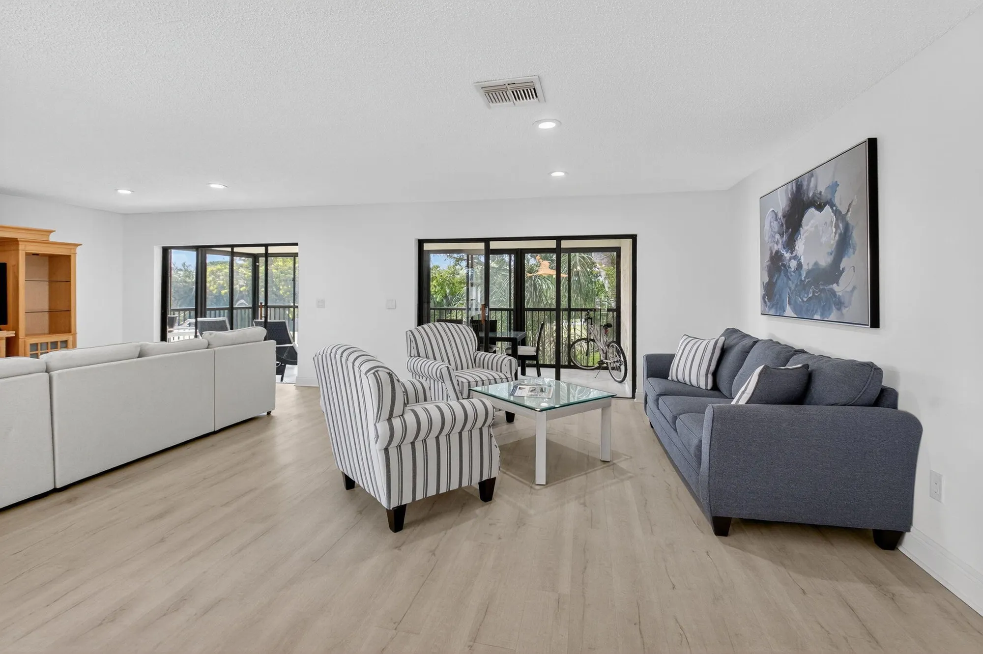 Property Slideshow image 10 of 80 | 10 southport ln b, Boynton Beach, FL, 33436