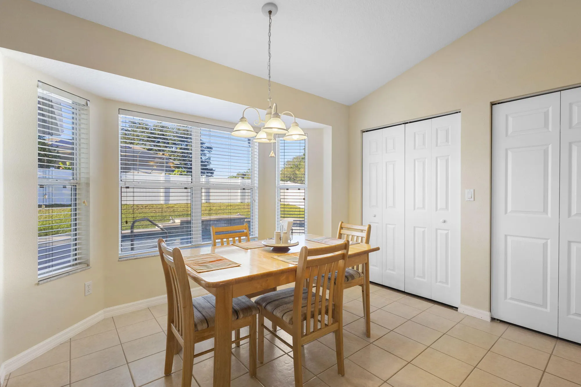 Property Slideshow image 10 of 19 | 5459 sw 86th st, Ocala, FL, 34476