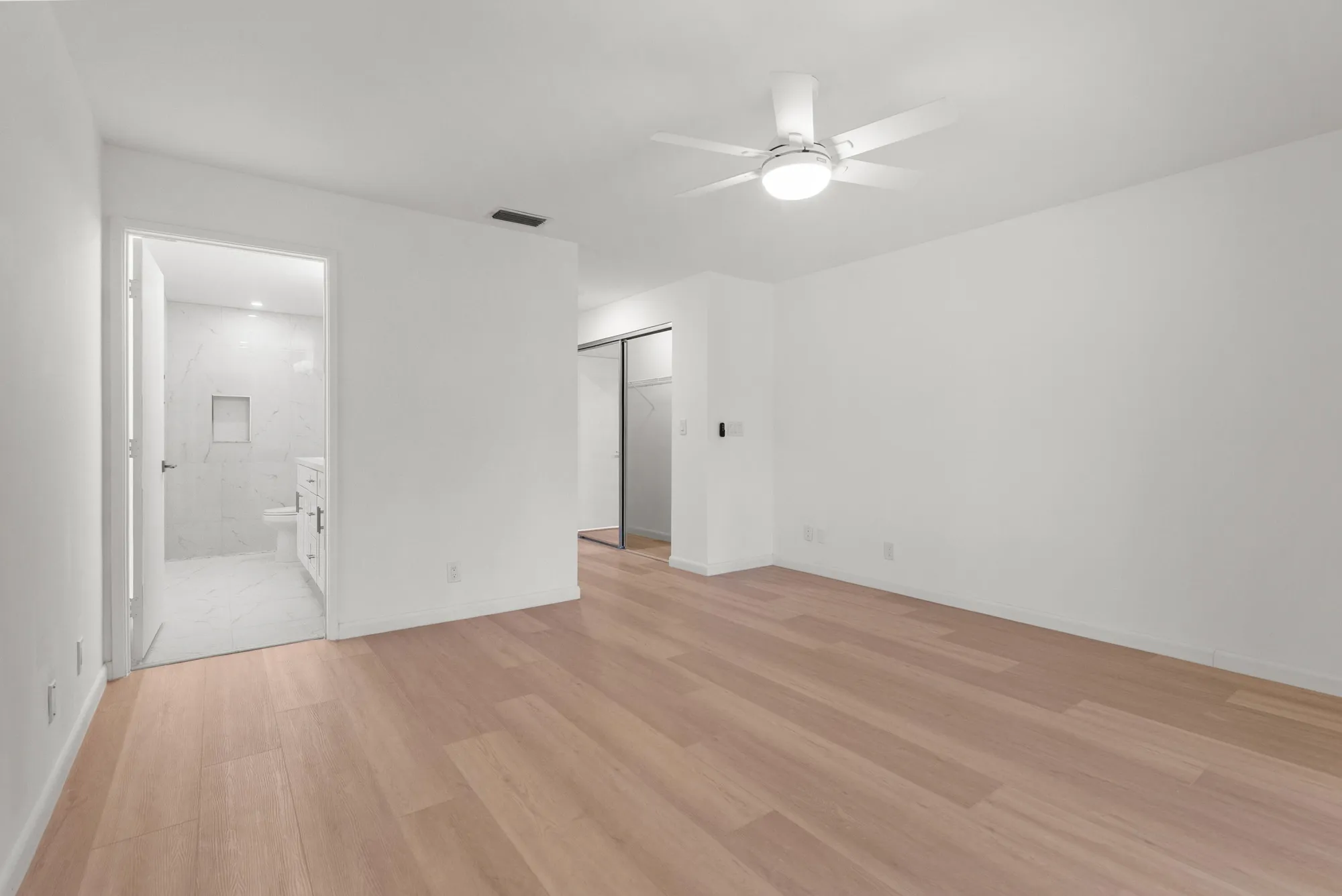 Property Slideshow image 24 of 35 | 8273 springtree rd, Boca Raton, FL, 33496