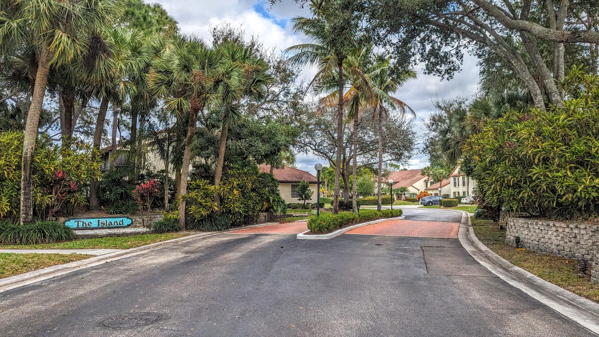 Property Slideshow image 9 of 57 | 3002 lucerne park dr # 5121, Greenacres, FL, 33467