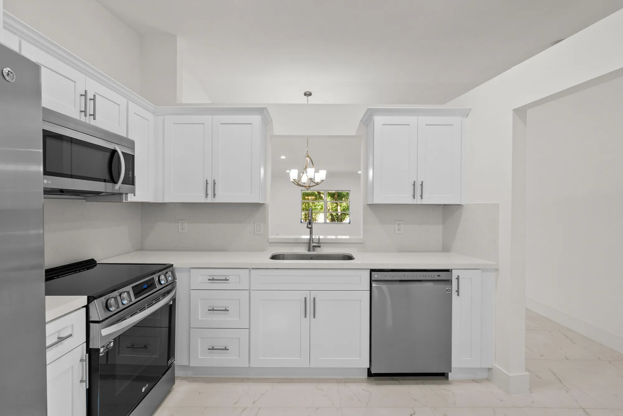 Property Slideshow image 16 of 35 | 8273 springtree rd, Boca Raton, FL, 33496