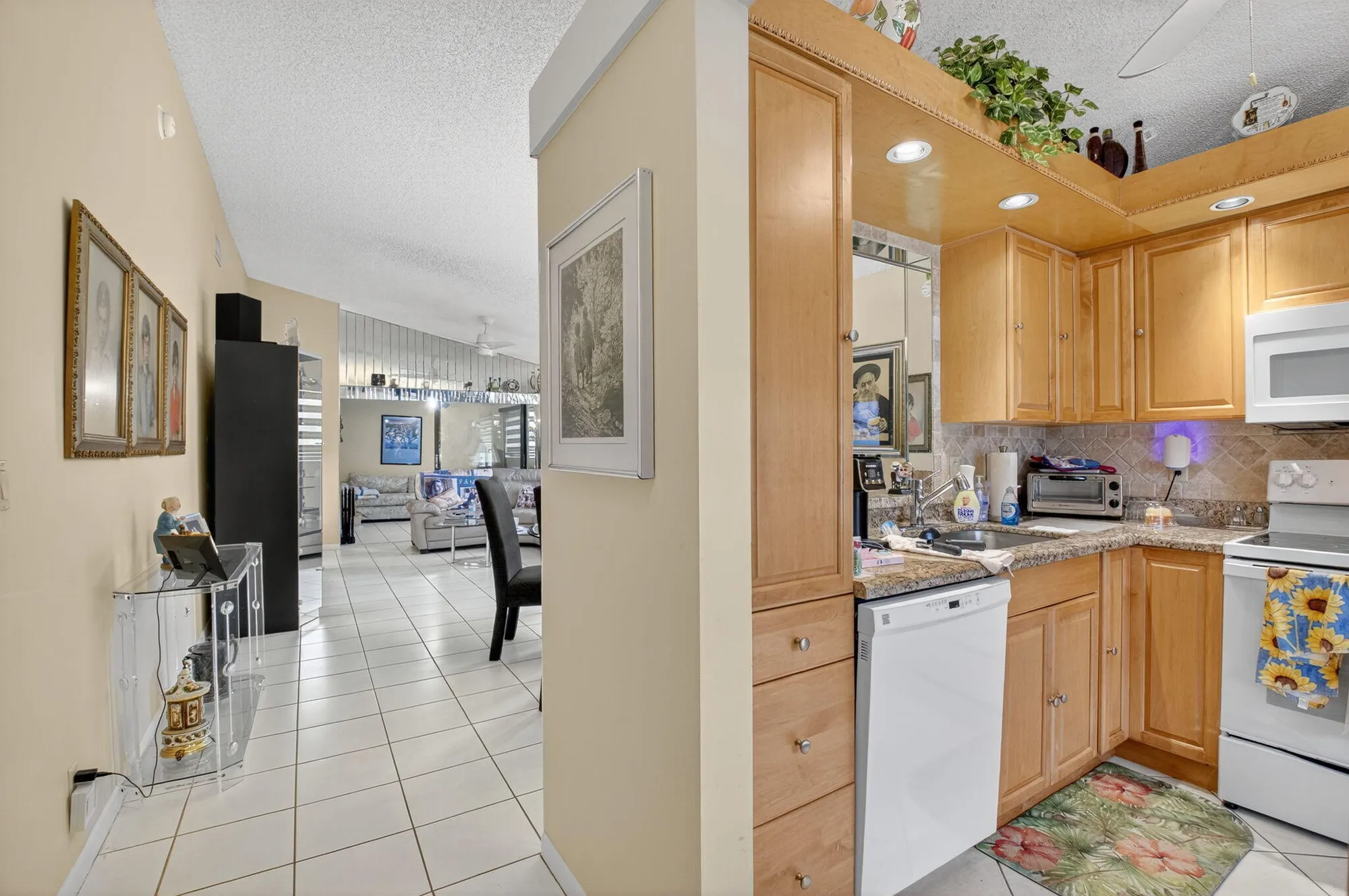 Property Slideshow image 18 of 89 | 6234 pointe regal cir, Delray Beach, FL, 33484