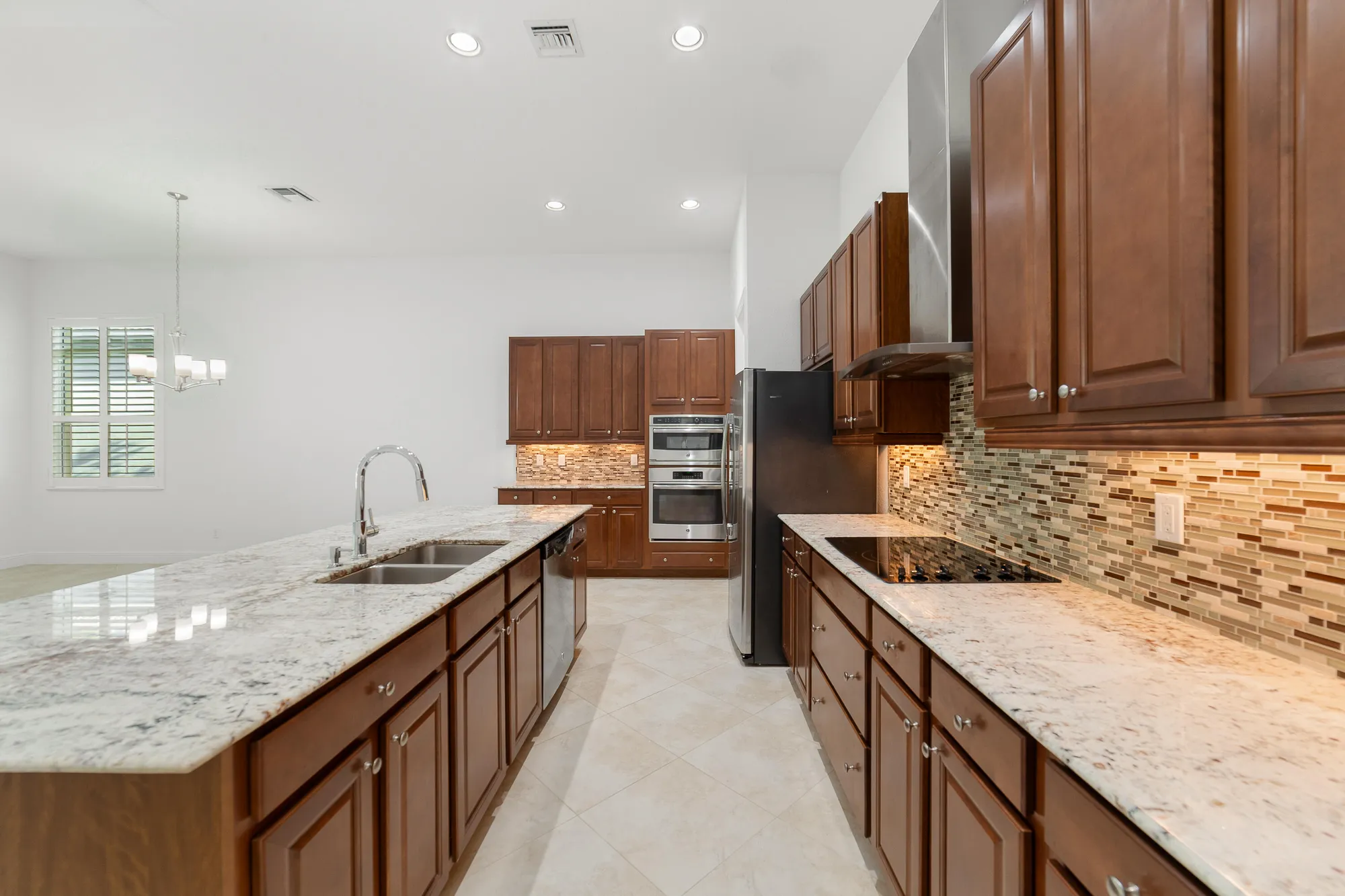 Property Slideshow image 10 of 57 | 10897 sw visconti way, Port Saint Lucie, FL, 34986