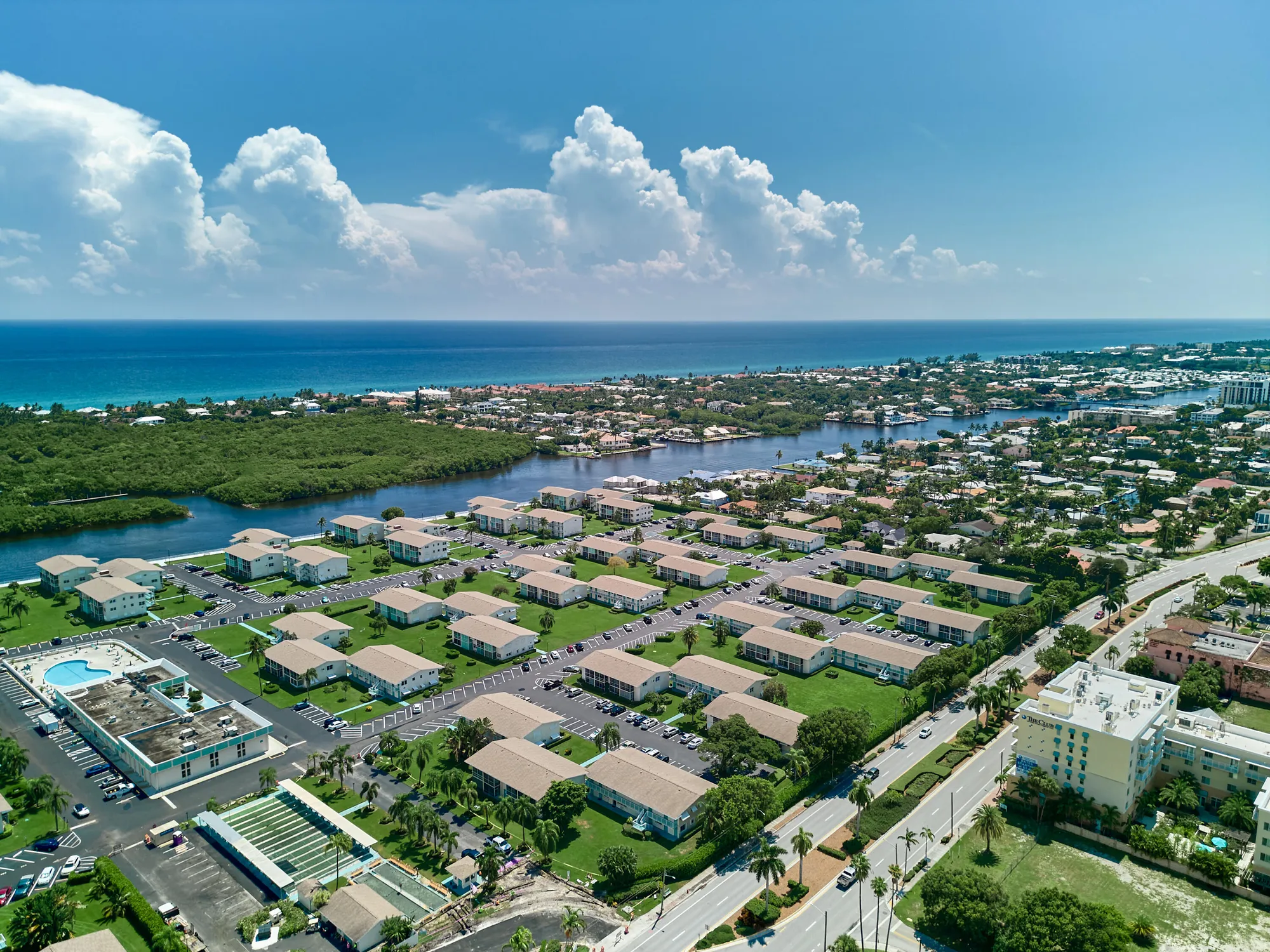 Property Slideshow image 32 of 37 | 320 horizons 207, Boynton Beach, FL, 33435