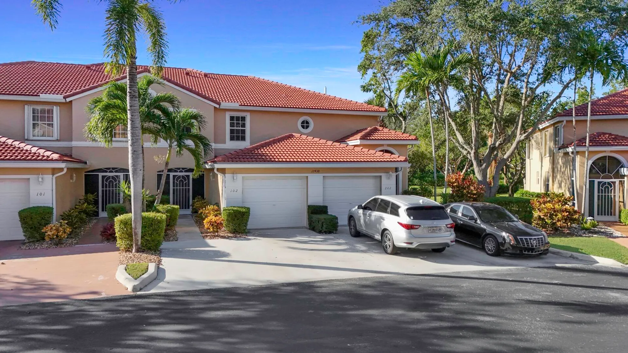 Property Slideshow image 36 of 39 | 12438 crystal pointe dr unit 102, Boynton Beach, FL, 33437