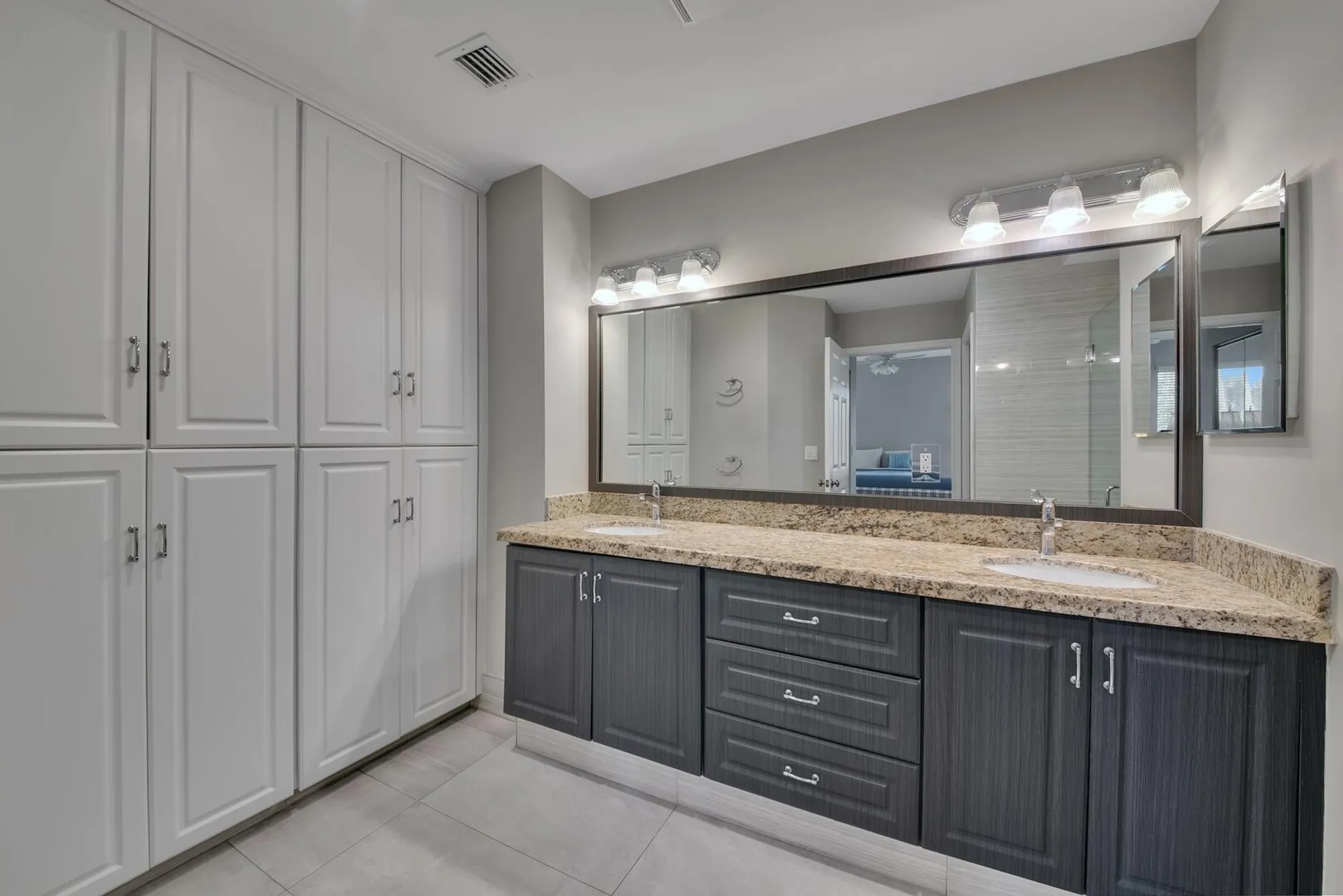 Property Slideshow image 20 of 39 | 12438 crystal pointe dr unit 102, Boynton Beach, FL, 33437