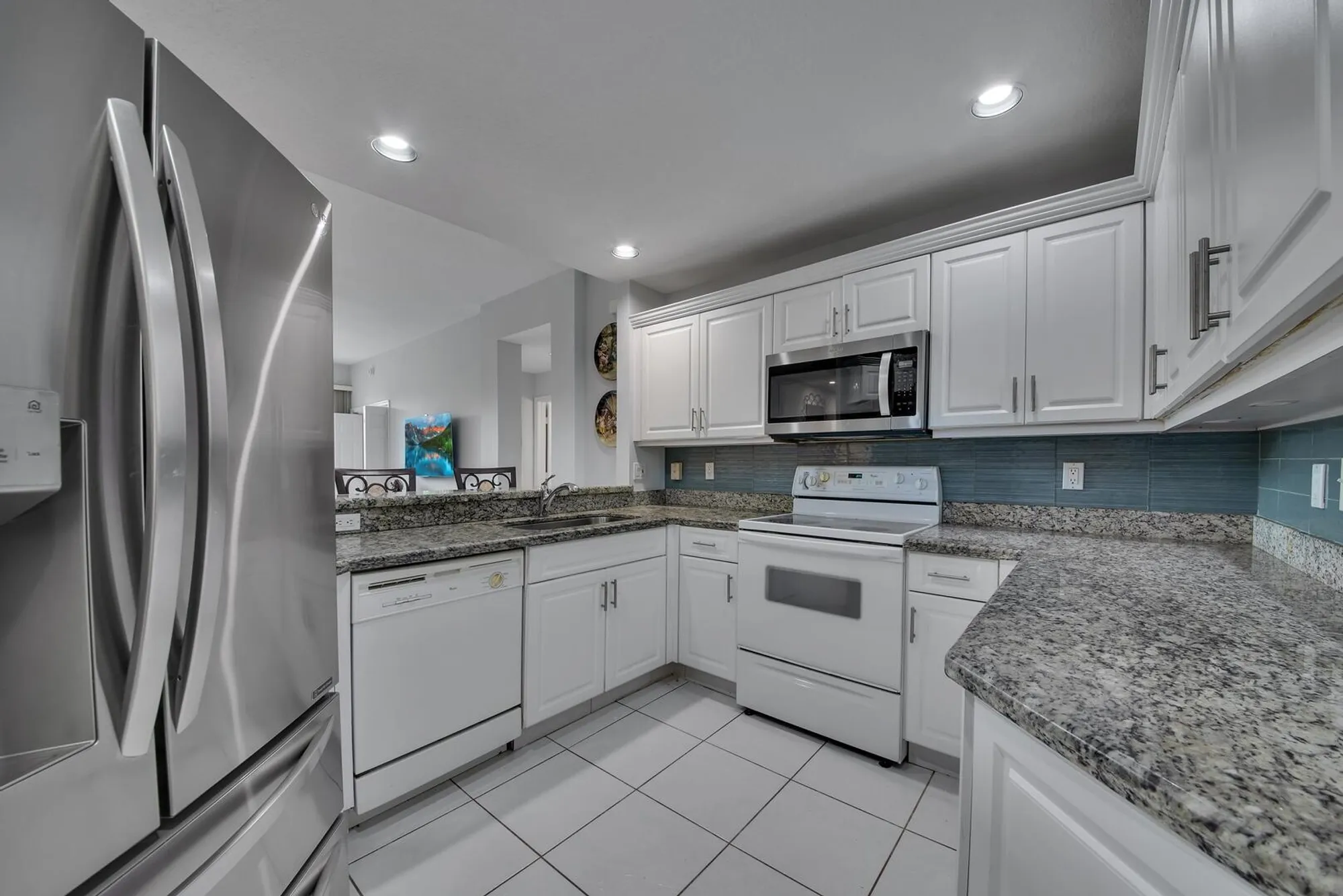 Property Slideshow image 12 of 39 | 12438 crystal pointe dr unit 102, Boynton Beach, FL, 33437