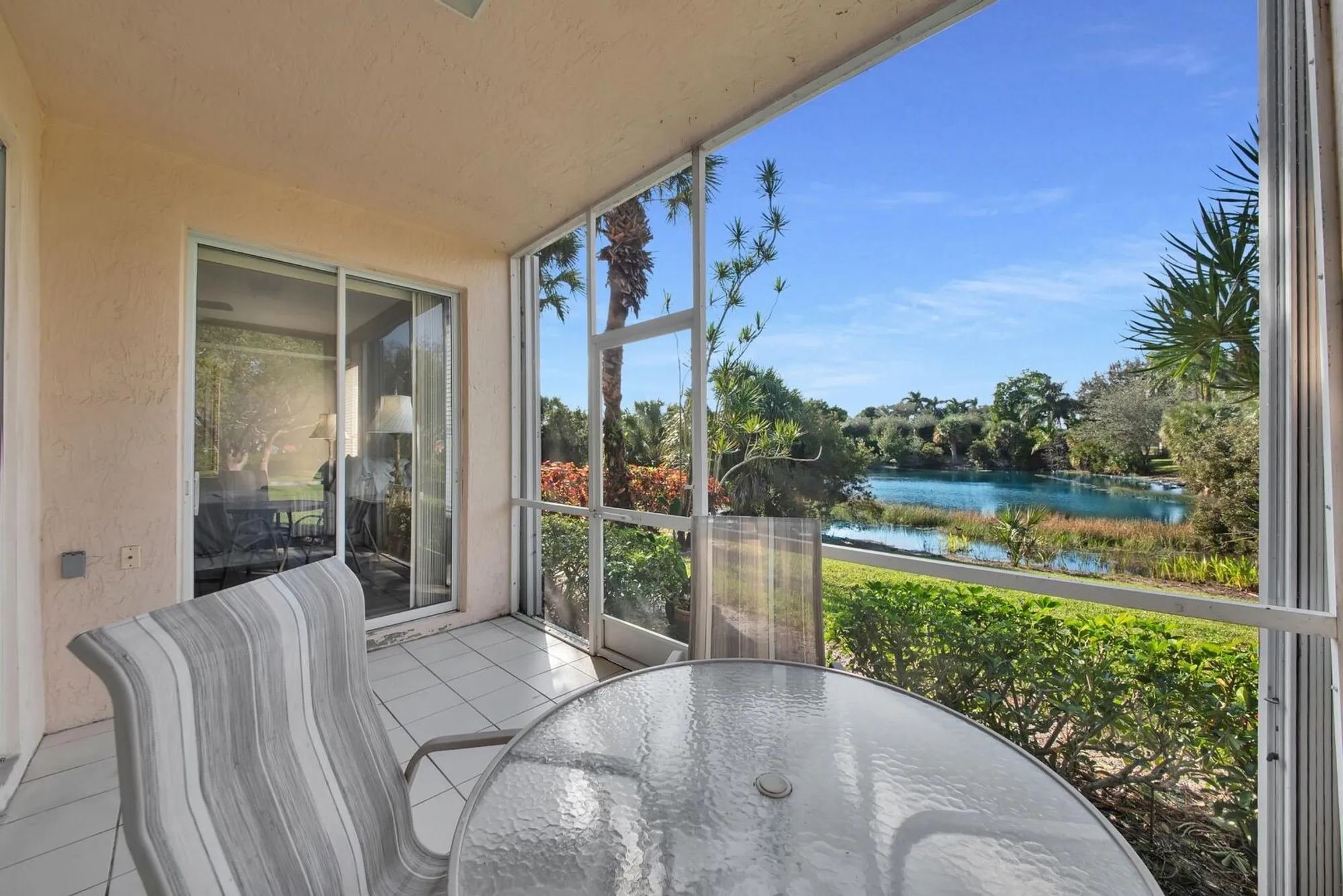 Property Slideshow image 26 of 39 | 12438 crystal pointe dr unit 102, Boynton Beach, FL, 33437
