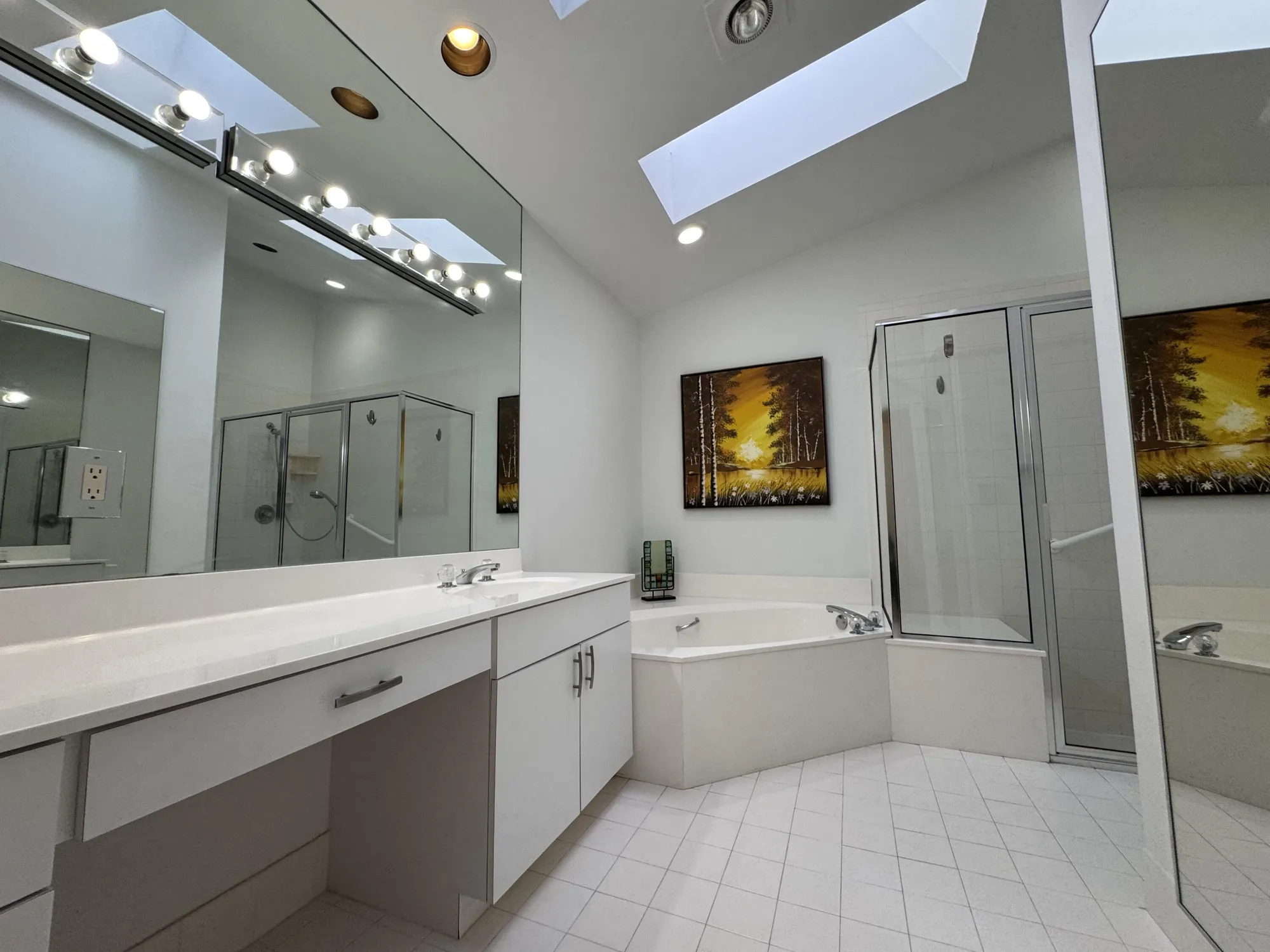 Property Slideshow image 18 of 28 | 11590 creekside dr, Boynton Beach, FL, 33437