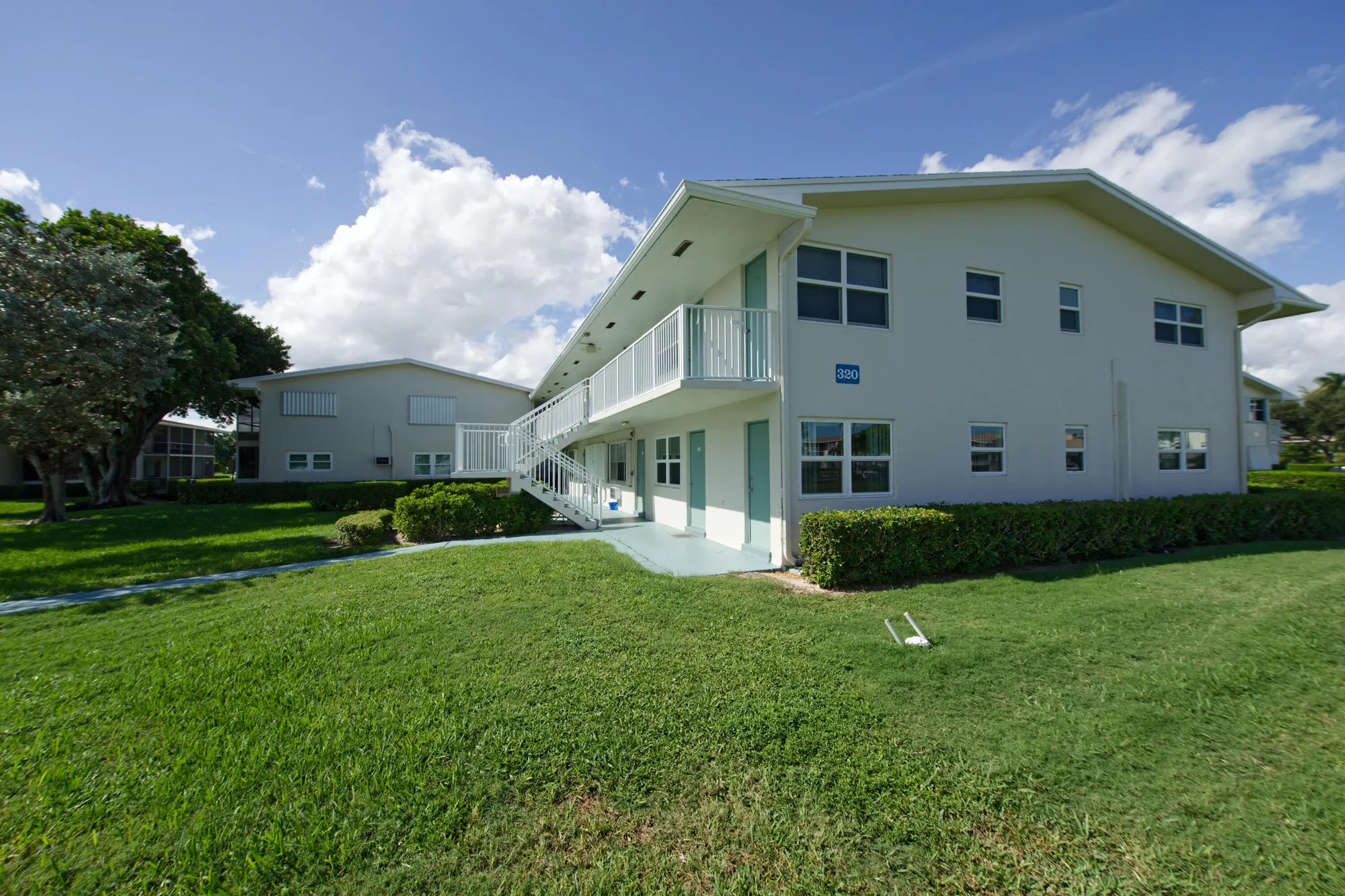 Property Slideshow image 21 of 37 | 320 horizons 207, Boynton Beach, FL, 33435
