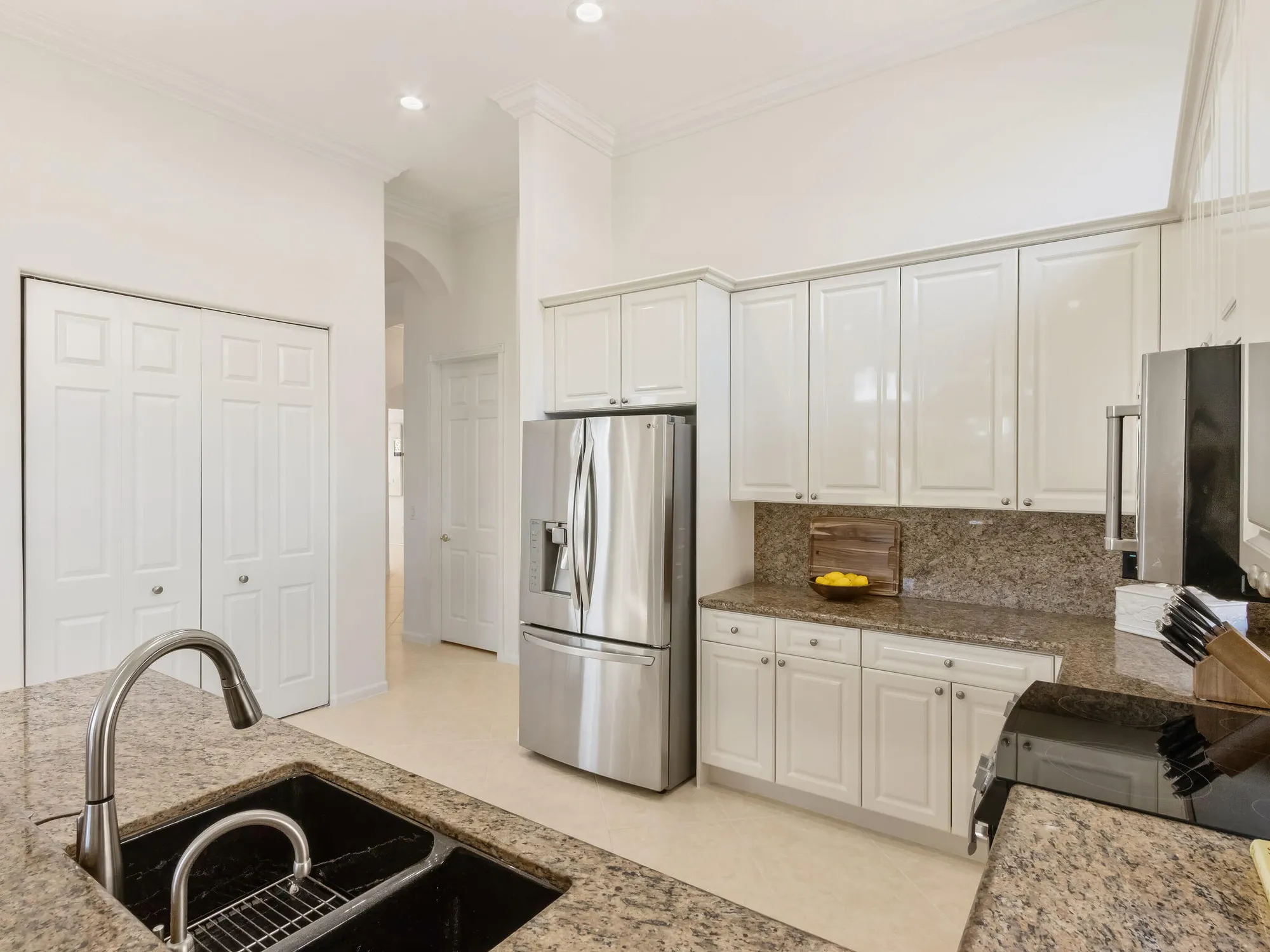 Property Slideshow image 12 of 86 | 11036 malaysia cir, Boynton Beach, FL, 33437