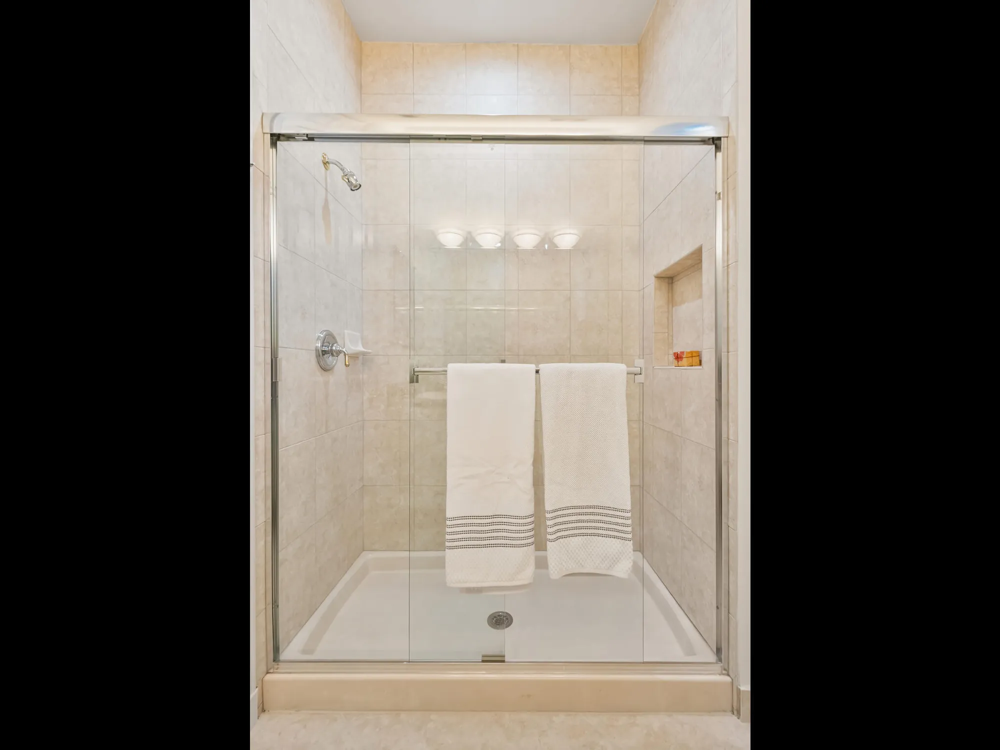 Property Slideshow image 39 of 86 | 11036 malaysia cir, Boynton Beach, FL, 33437