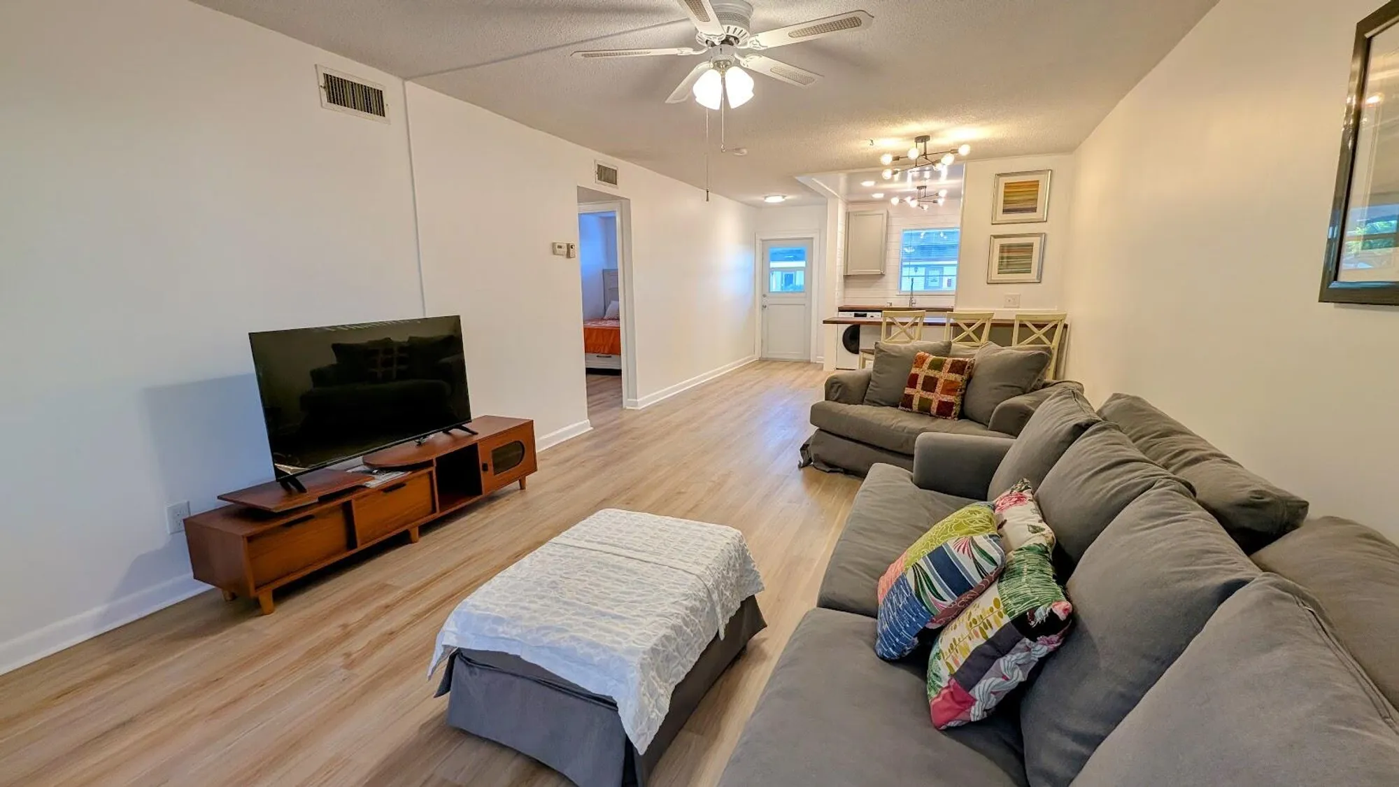 Property Slideshow image 16 of 23 | 2950 se ocean blvd 5-2, Stuart, FL, 34996