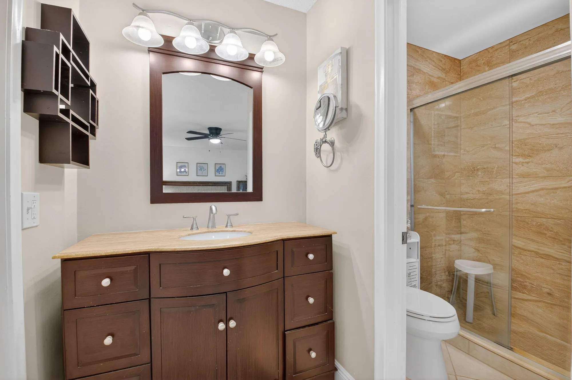 Property Slideshow image 21 of 36 | 762 high point blvd b, Delray Beach, FL, 33445