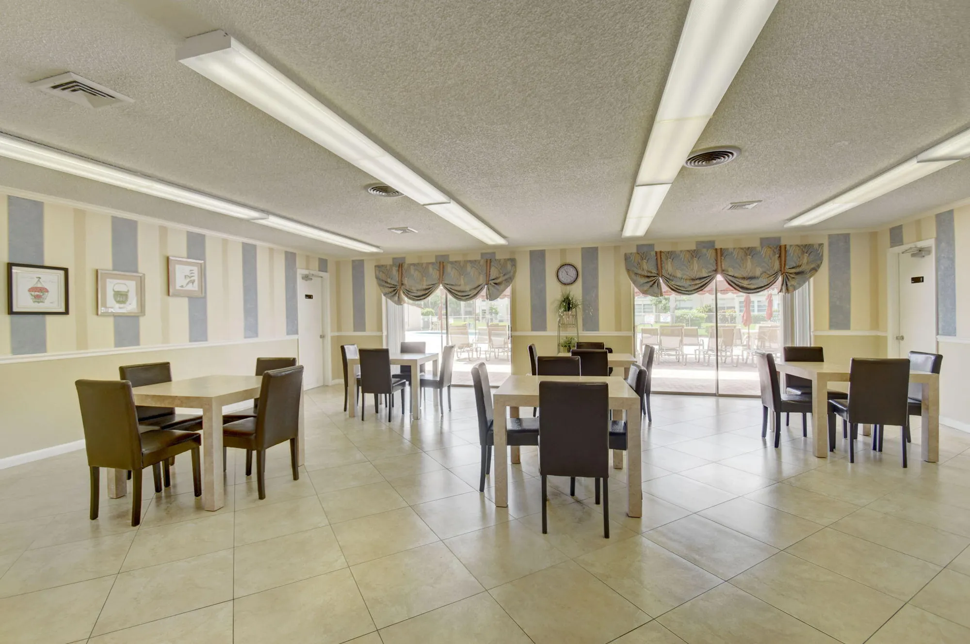 Property Slideshow image 46 of 52 | 20 abbey ln apt 103, Delray Beach, FL, 33446