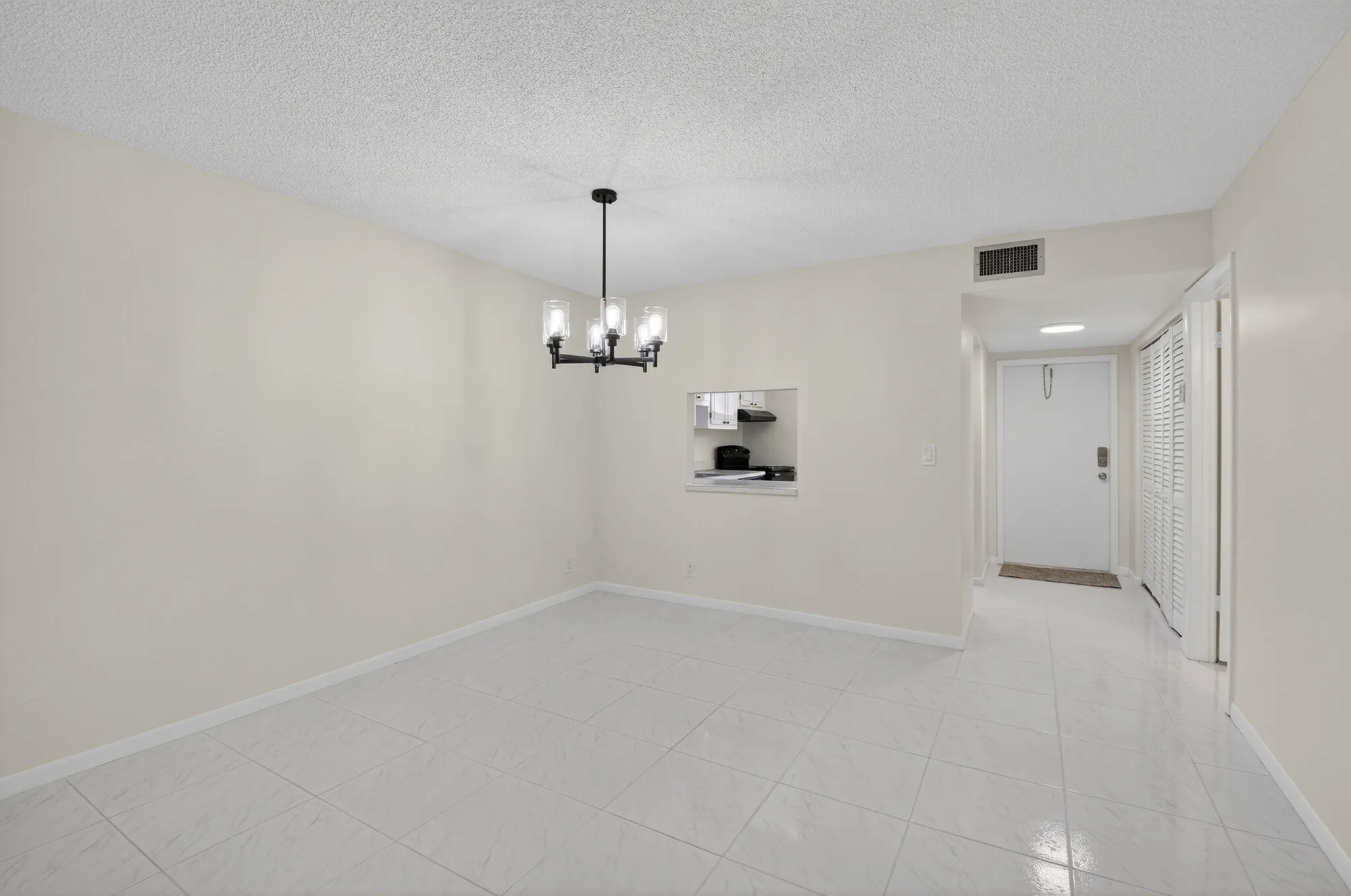 Property Slideshow image 5 of 52 | 20 abbey ln apt 103, Delray Beach, FL, 33446