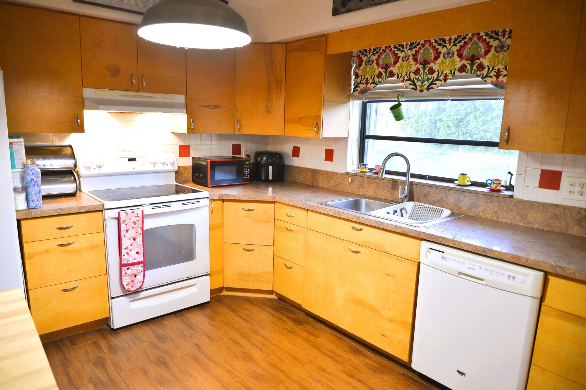 Property Slideshow image 8 of 25 | 10054 eaglewood rd b, Boynton Beach, FL, 33436