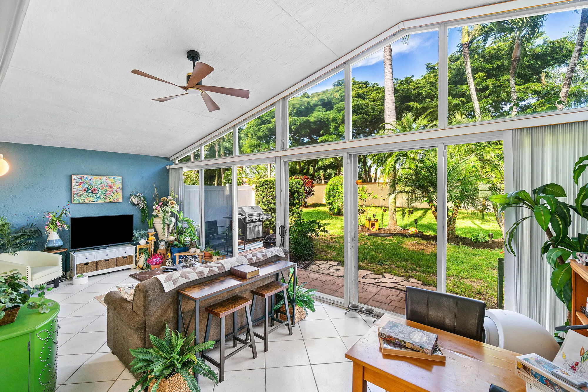 Property Slideshow image 31 of 38 | 6805 sun river rd, Boynton Beach, FL, 33437