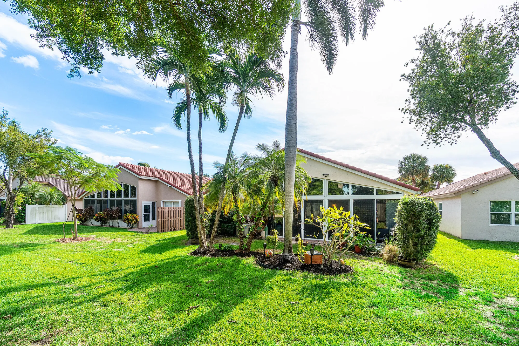 Property Slideshow image 37 of 38 | 6805 sun river rd, Boynton Beach, FL, 33437