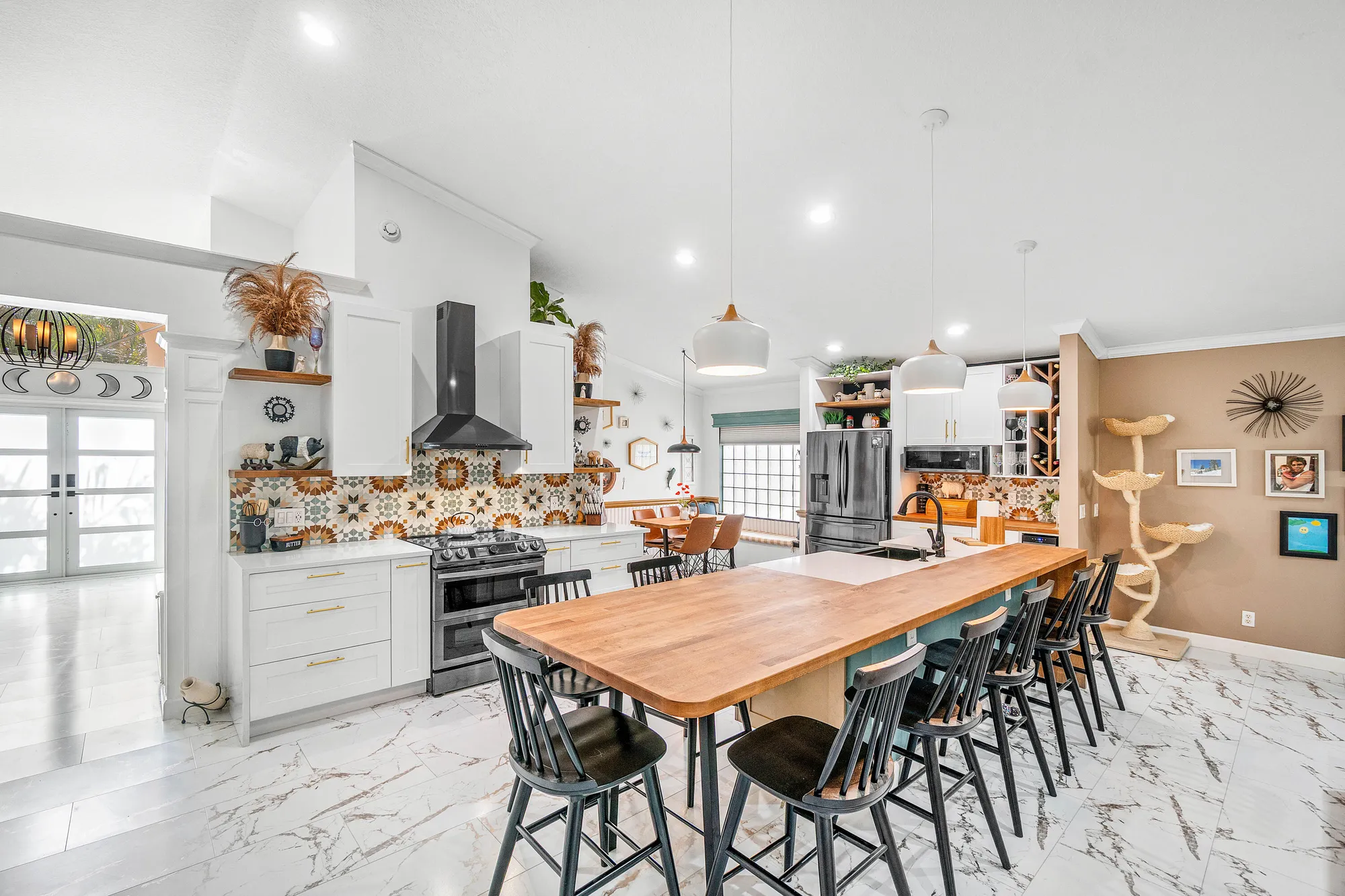 Property Slideshow image 1 of 38 | 6805 sun river rd, Boynton Beach, FL, 33437