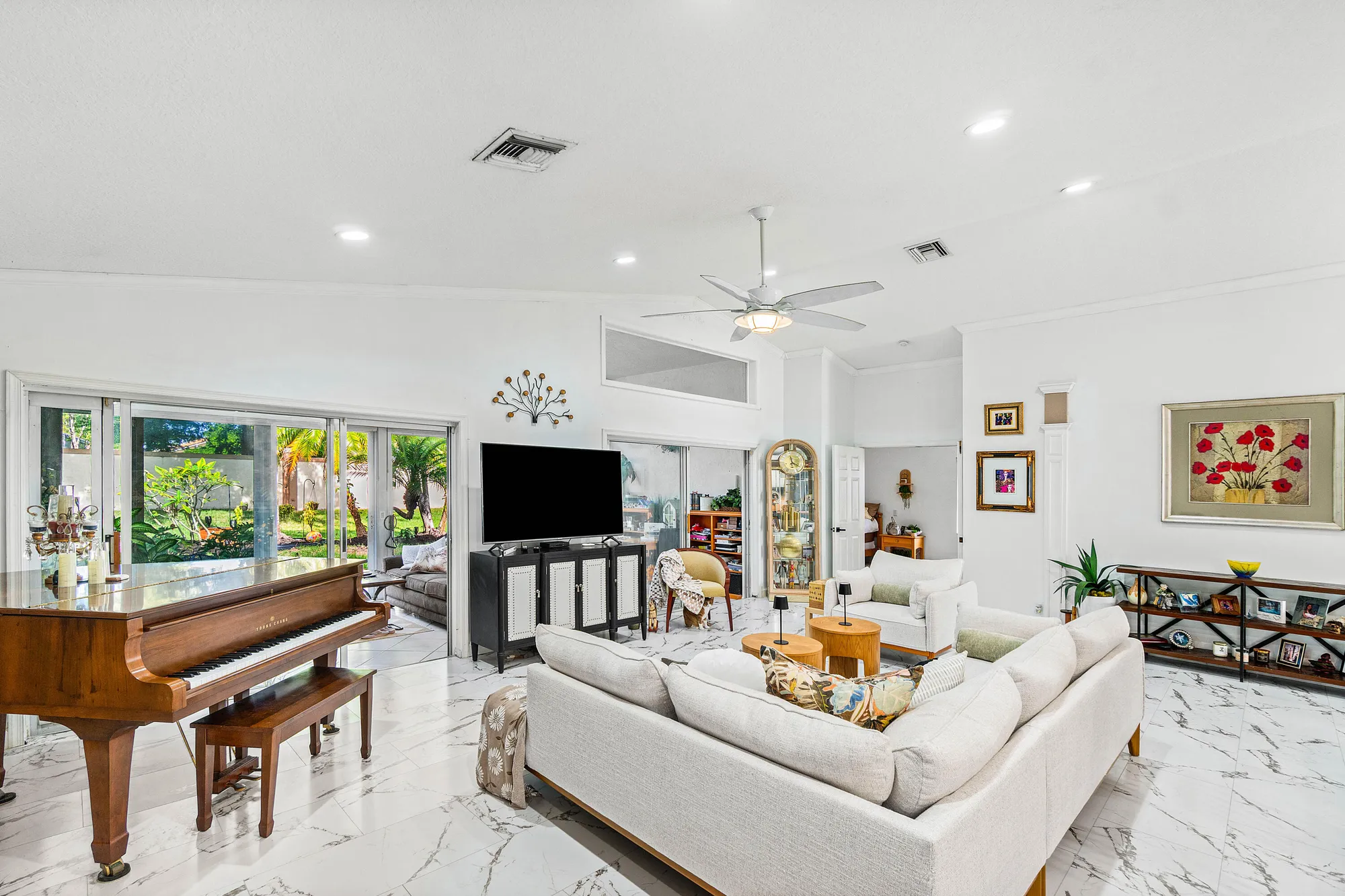 Property Slideshow image 14 of 38 | 6805 sun river rd, Boynton Beach, FL, 33437