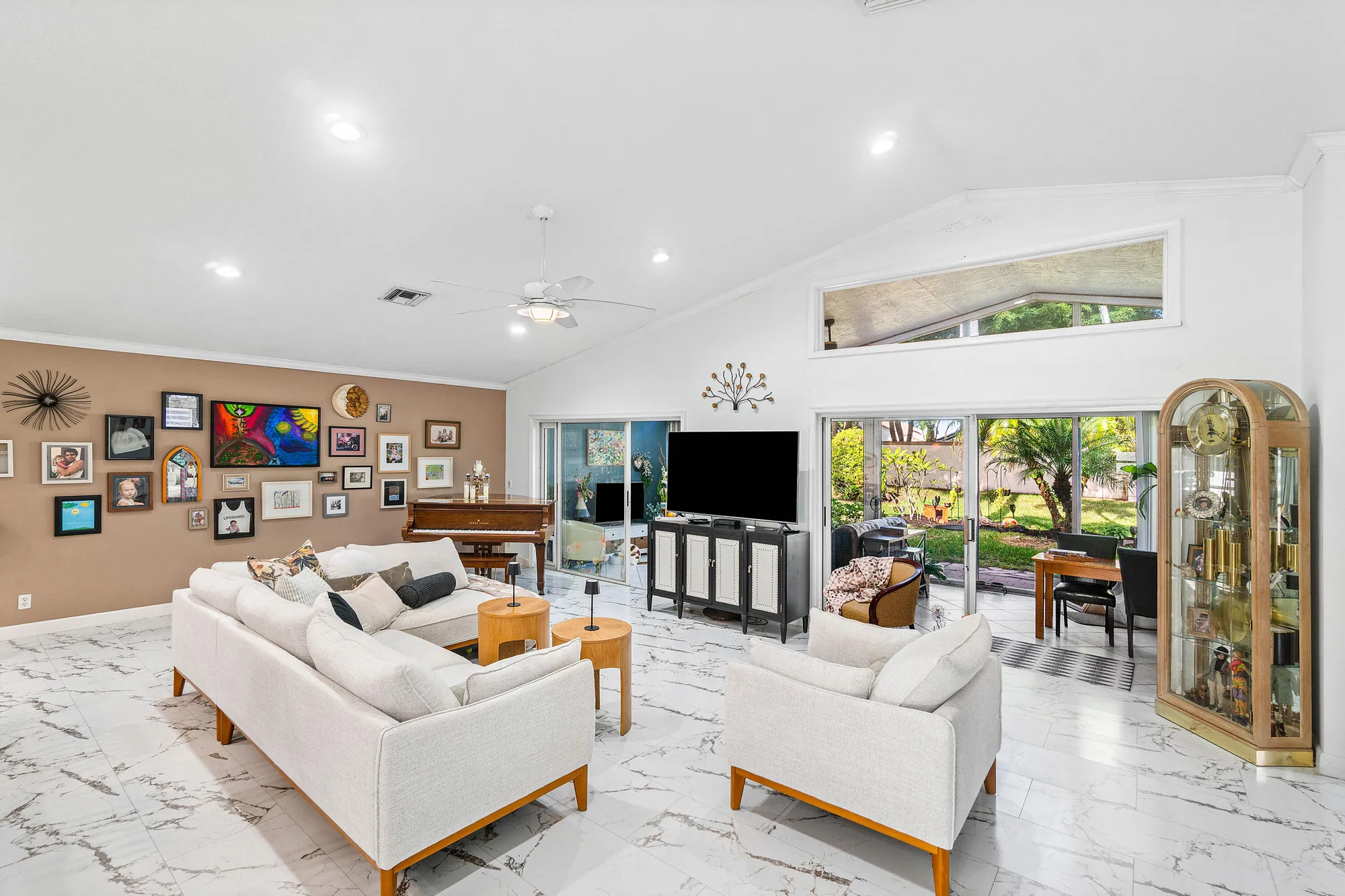 Property Slideshow image 15 of 38 | 6805 sun river rd, Boynton Beach, FL, 33437