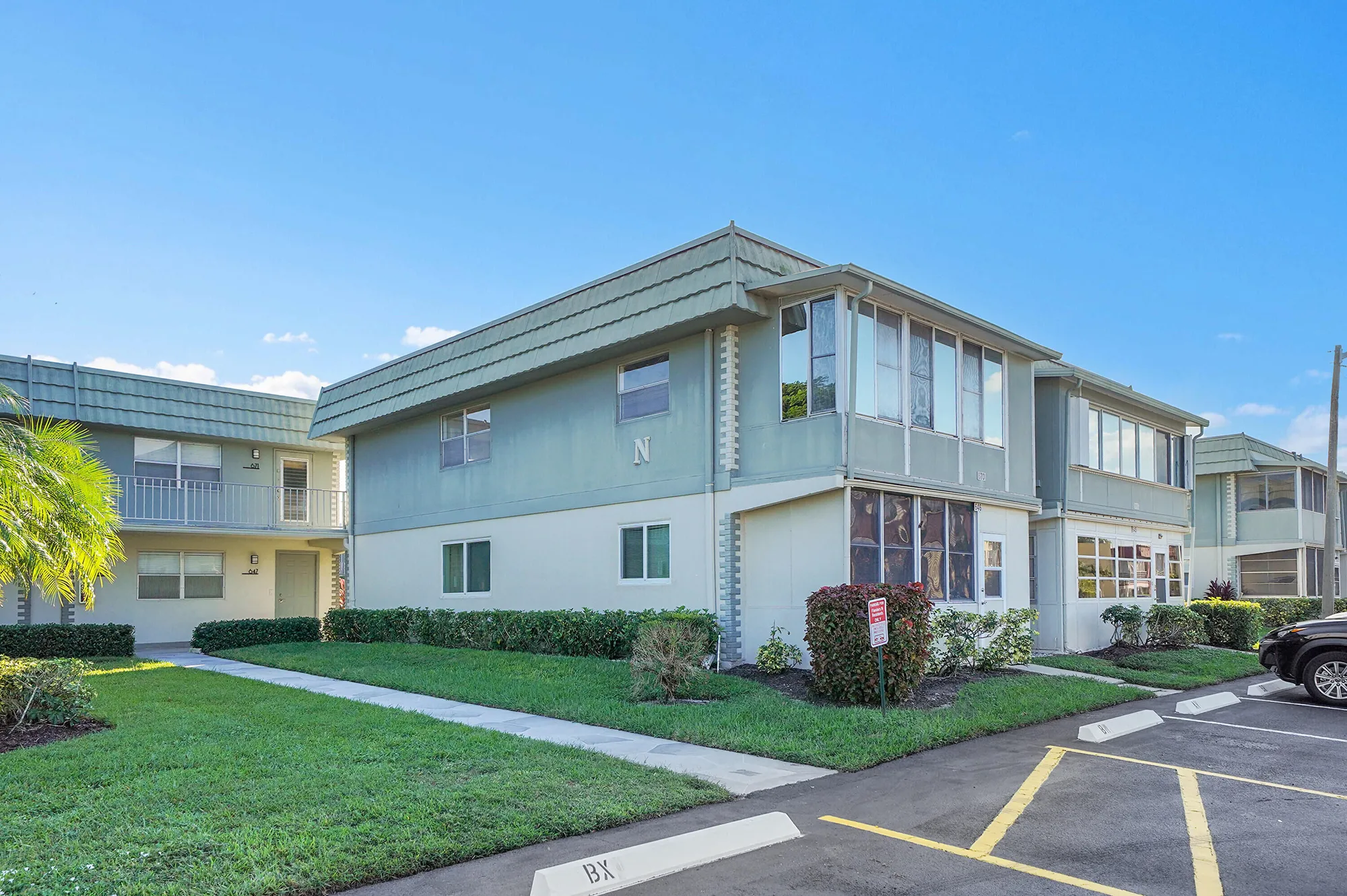 Property Slideshow image 2 of 28 | 646 flanders, Delray Beach, FL, 33484