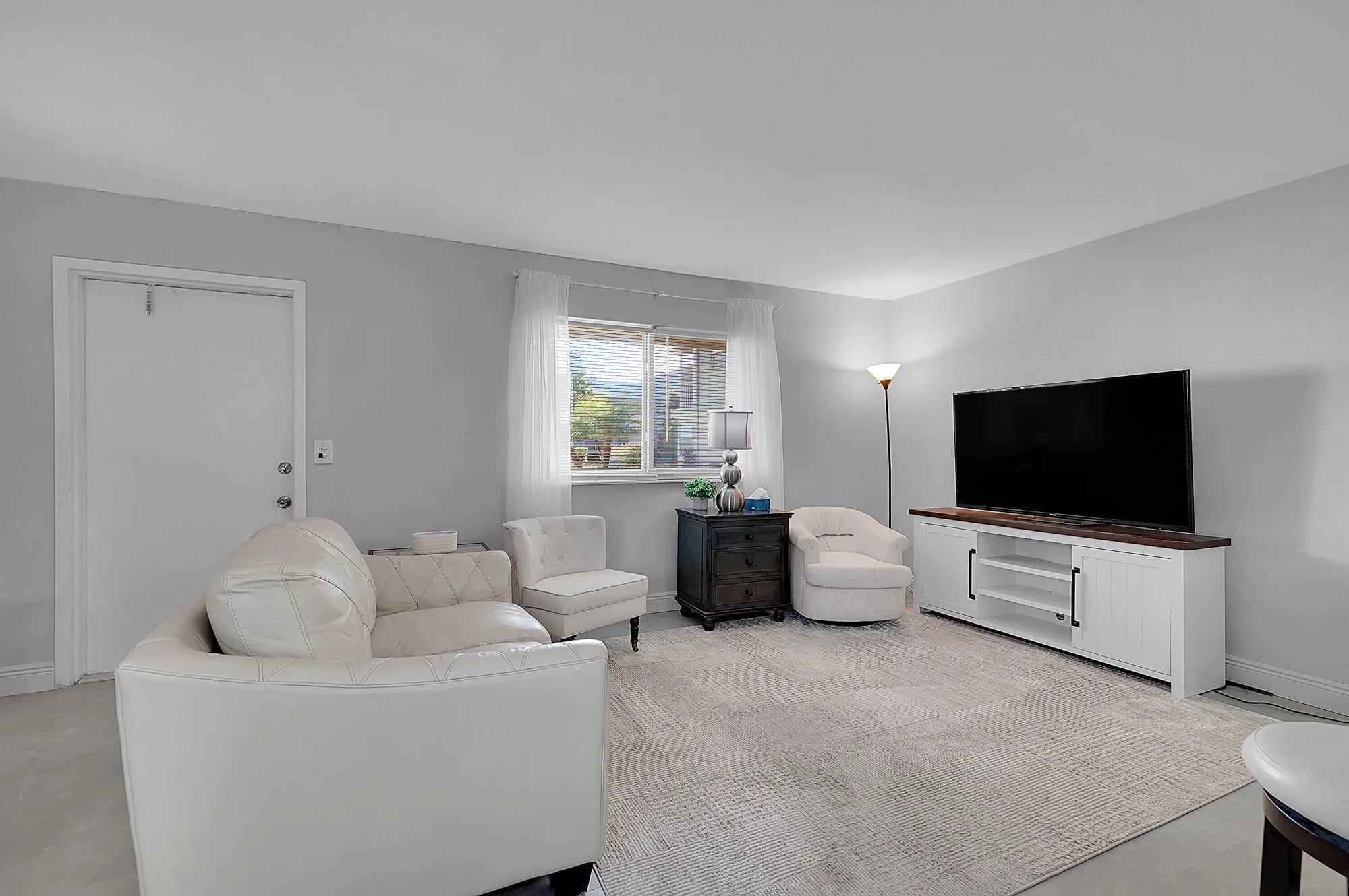 Property Slideshow image 6 of 28 | 646 flanders, Delray Beach, FL, 33484