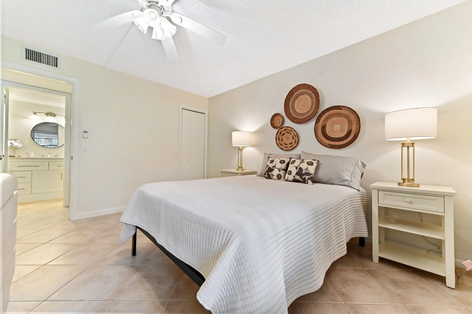Property Slideshow image 13 of 40 | 878 normandy, Delray Beach, FL, 33484