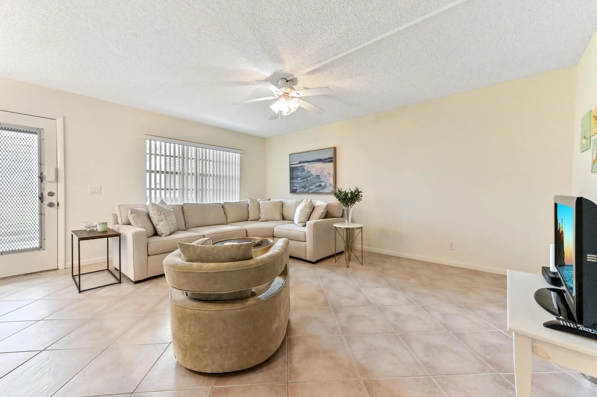Property Slideshow image 6 of 40 | 878 normandy, Delray Beach, FL, 33484