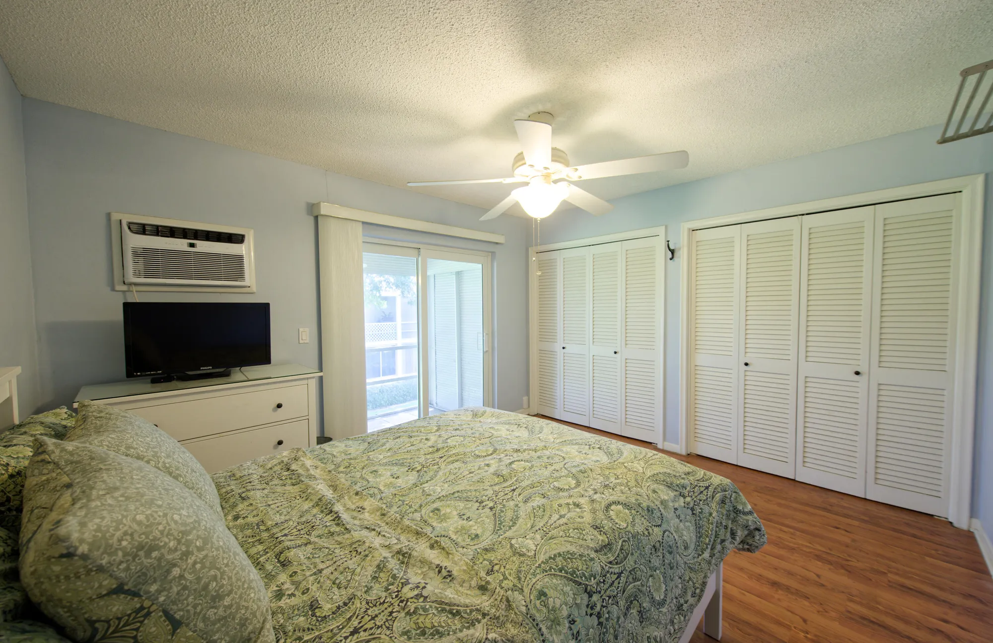 Property Slideshow image 12 of 37 | 320 horizons 207, Boynton Beach, FL, 33435
