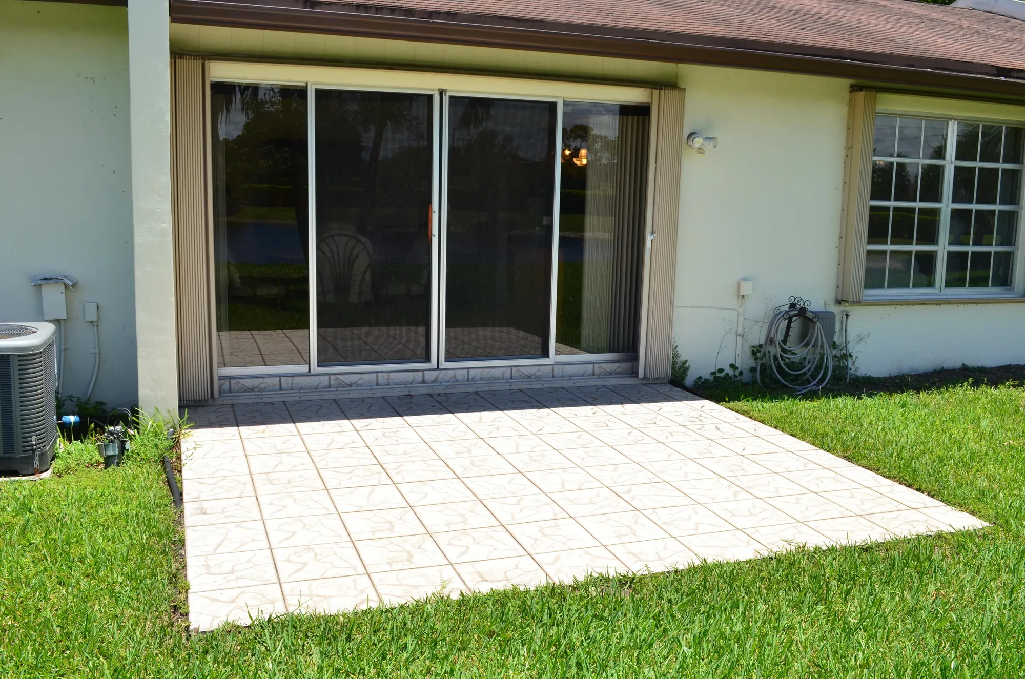 Property Slideshow image 27 of 61 | 15924 laurel oak cir, Delray Beach, FL, 33484