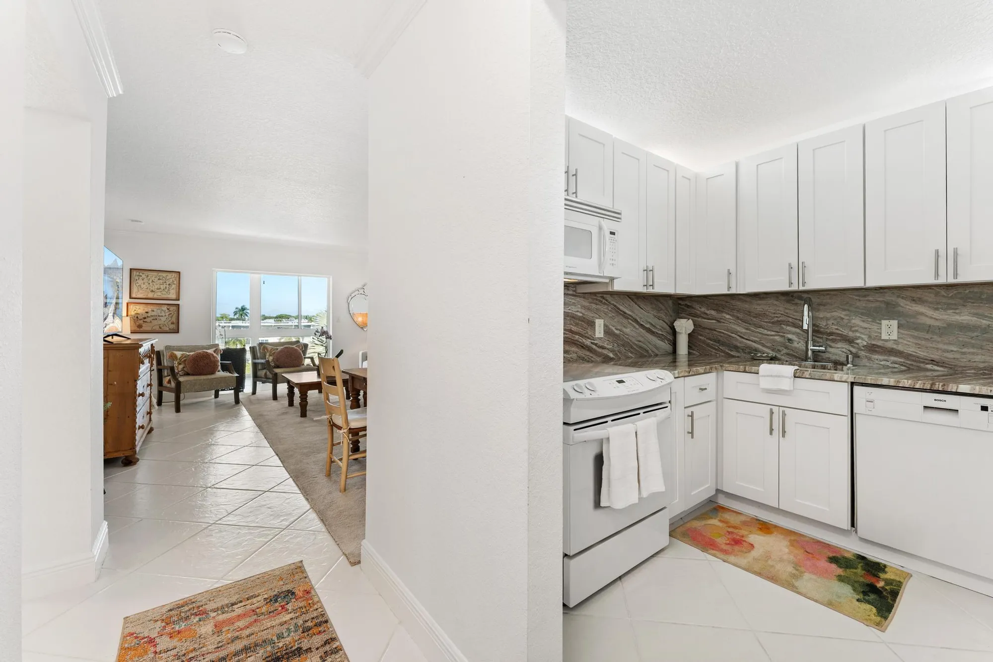 Property Slideshow image 2 of 43 | 2669 garden dr 403, Lake Worth, FL, 33461
