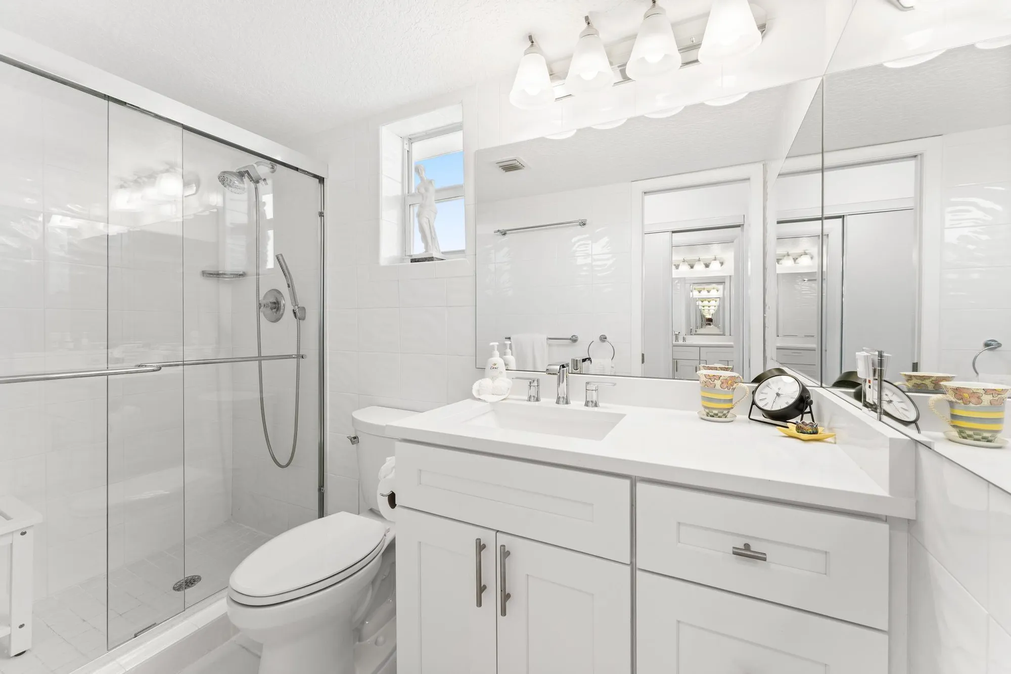 Property Slideshow image 22 of 43 | 2669 garden dr 403, Lake Worth, FL, 33461