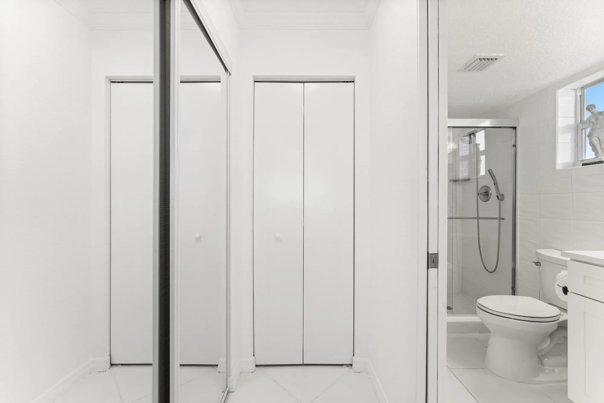 Property Slideshow image 21 of 43 | 2669 garden dr 403, Lake Worth, FL, 33461