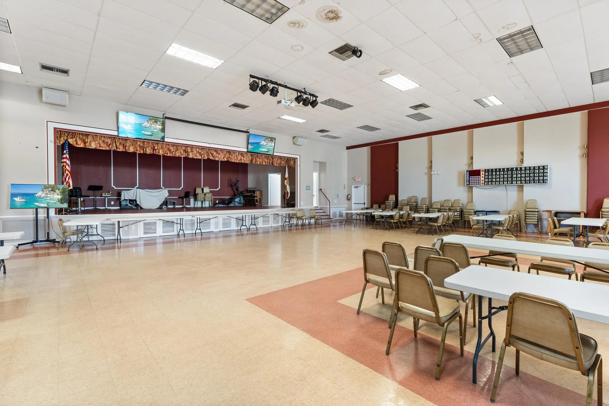 Property Slideshow image 32 of 43 | 2669 garden dr 403, Lake Worth, FL, 33461