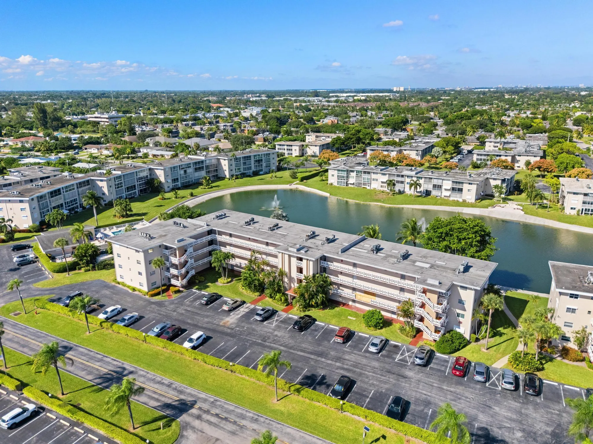 Property Slideshow image 39 of 43 | 2669 garden dr 403, Lake Worth, FL, 33461