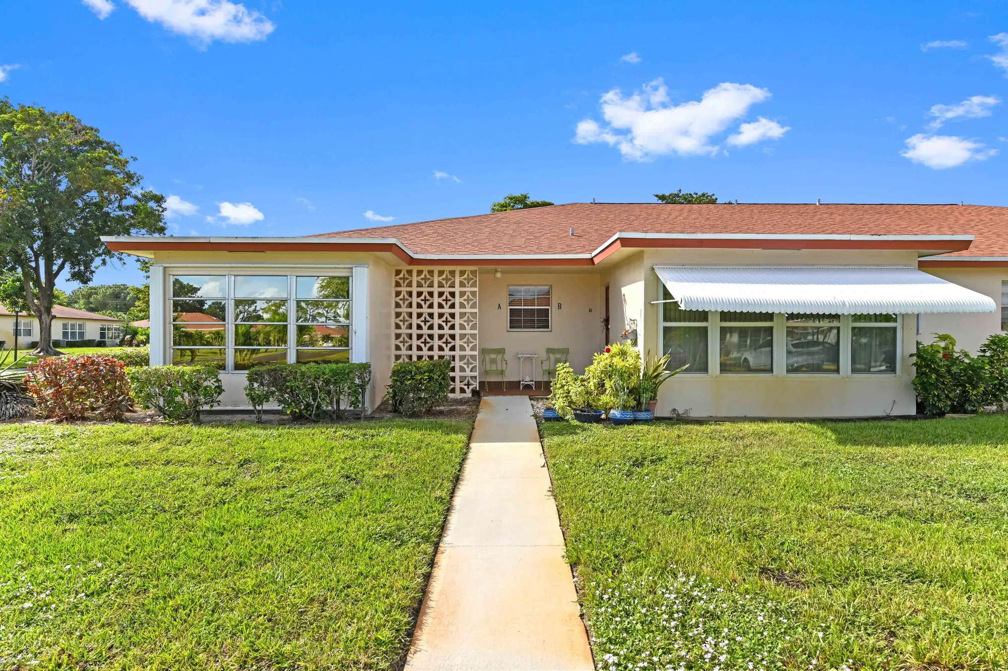 Property Slideshow image 2 of 27 | 5165 nw 3rd st a, Delray Beach, FL, 33445