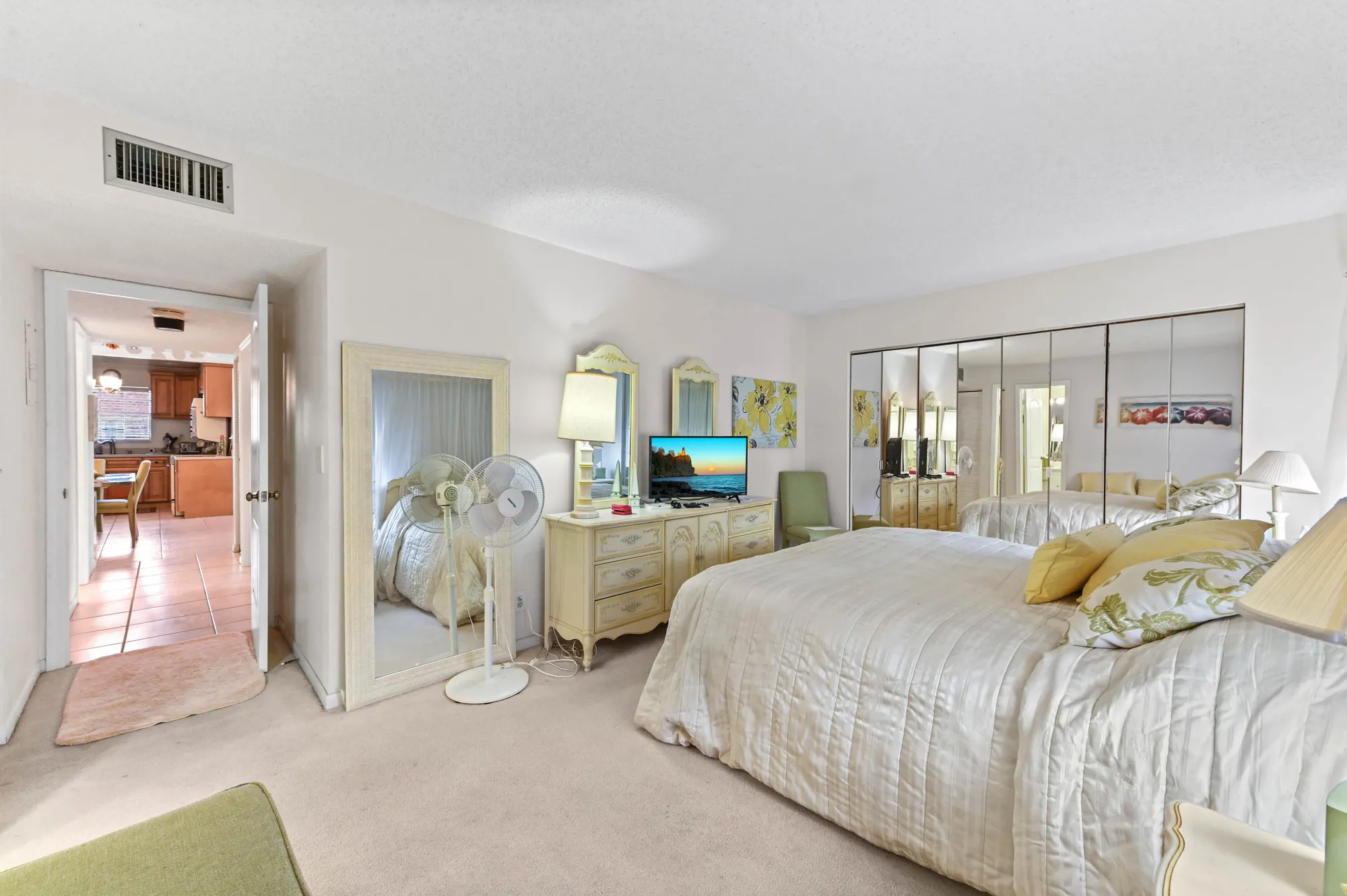 Property Slideshow image 15 of 27 | 5165 nw 3rd st a, Delray Beach, FL, 33445
