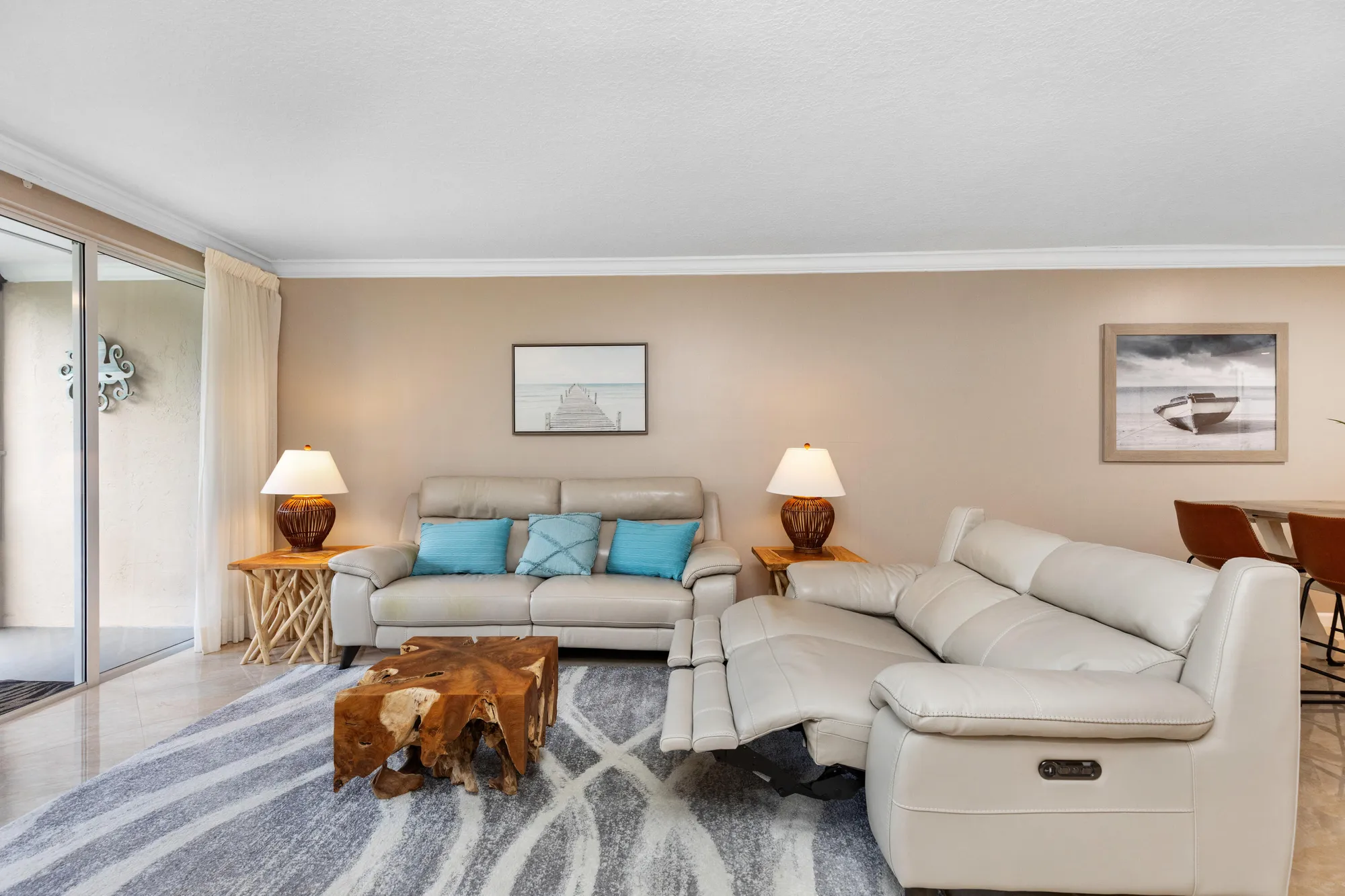 Property Slideshow image 6 of 46 | 2731 ne 14th st apt 228, Pompano Beach, FL, 33062