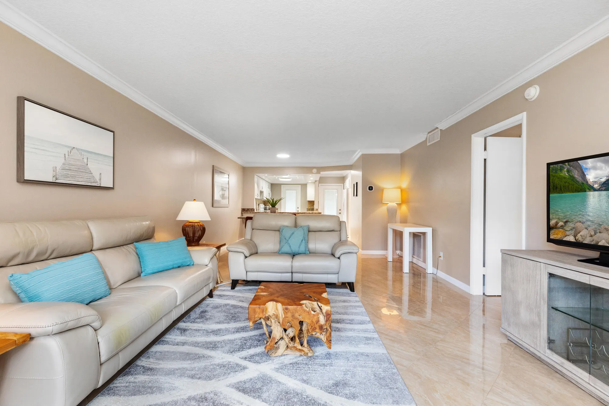 Property Slideshow image 9 of 46 | 2731 ne 14th st apt 228, Pompano Beach, FL, 33062