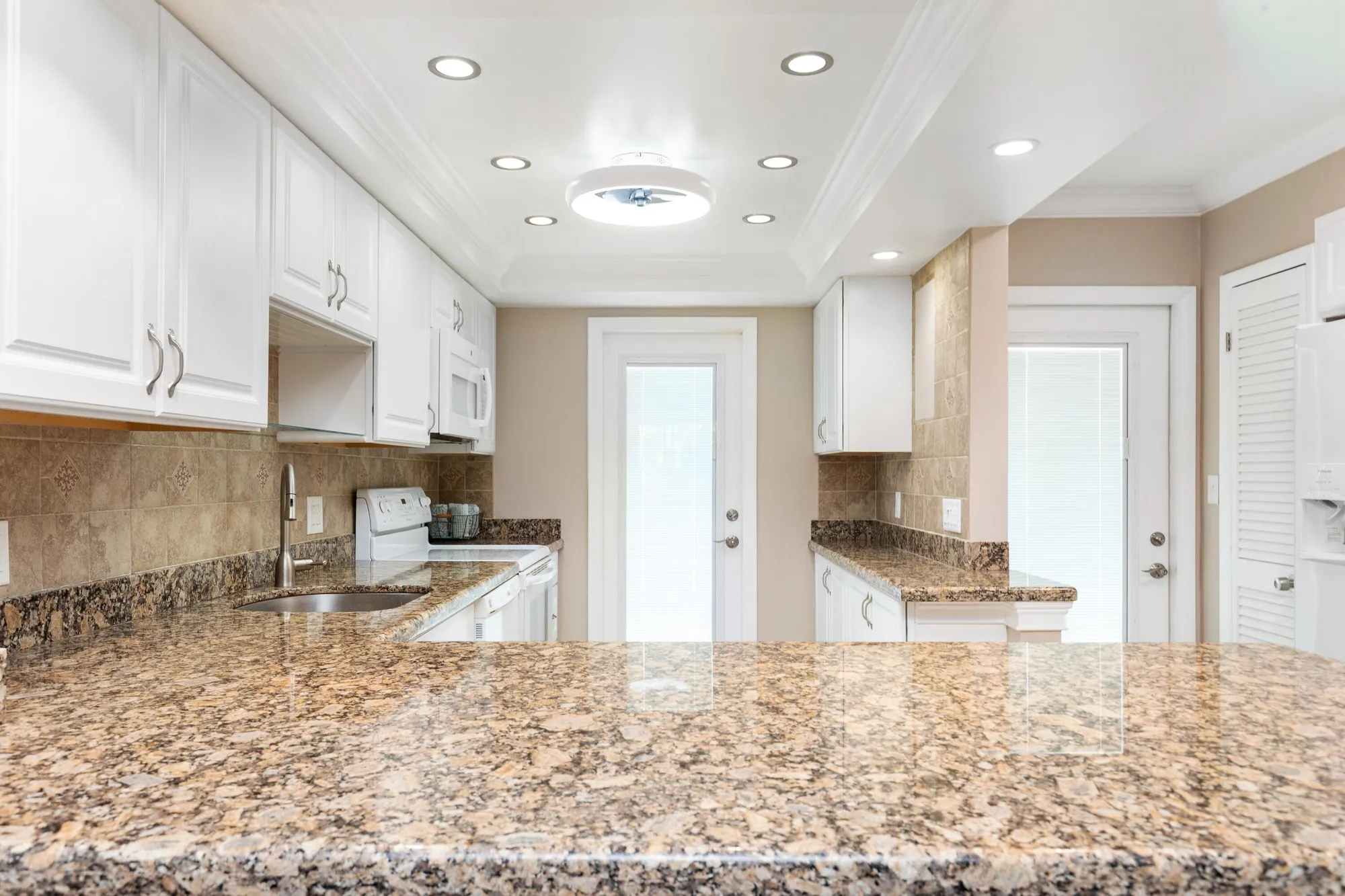 Property Slideshow image 18 of 46 | 2731 ne 14th st apt 228, Pompano Beach, FL, 33062